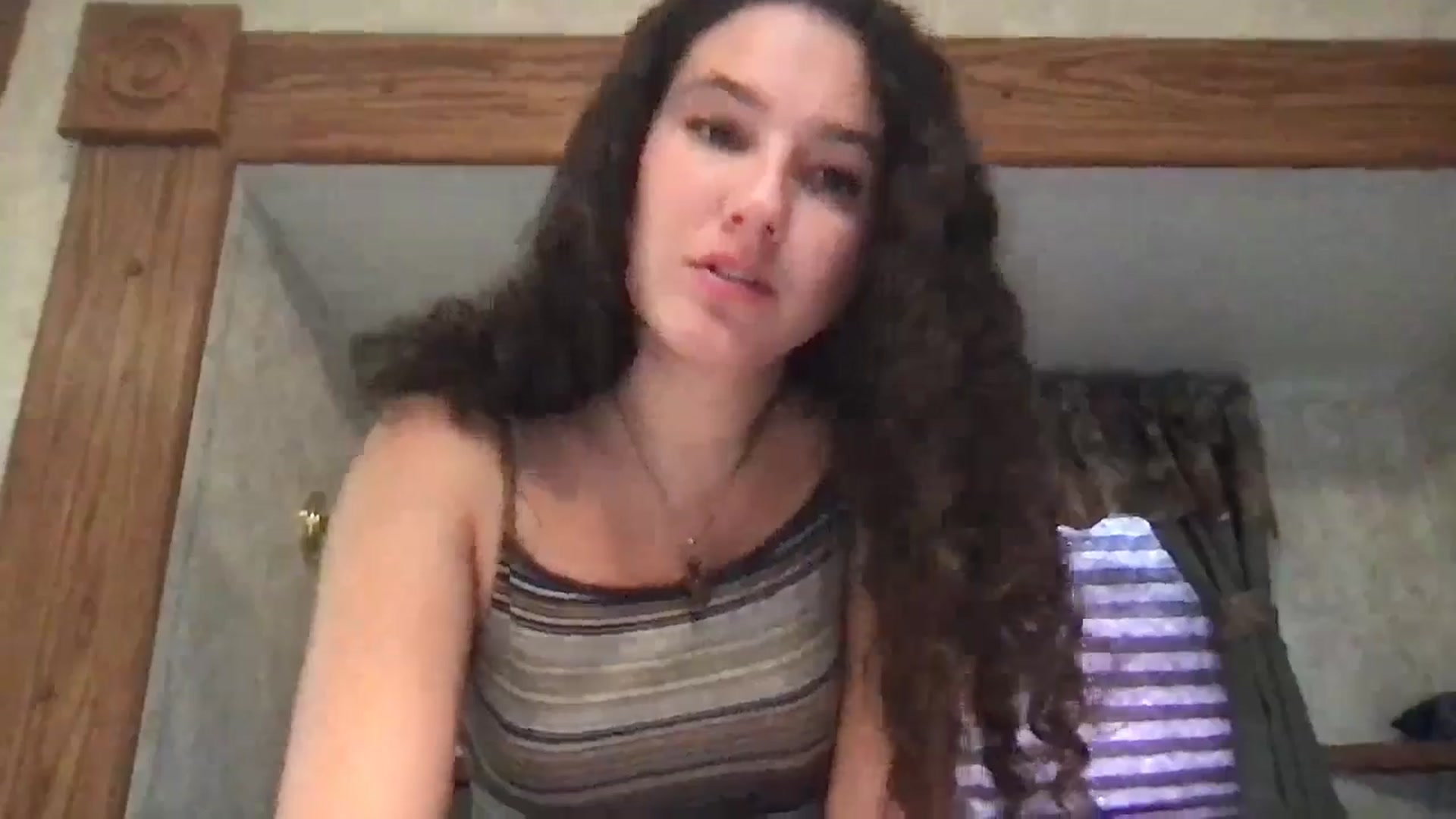 Gallery image thumbnail from lilyypop's myfreecams stream on, 08/06/2024, 23:42 image 7 of 20