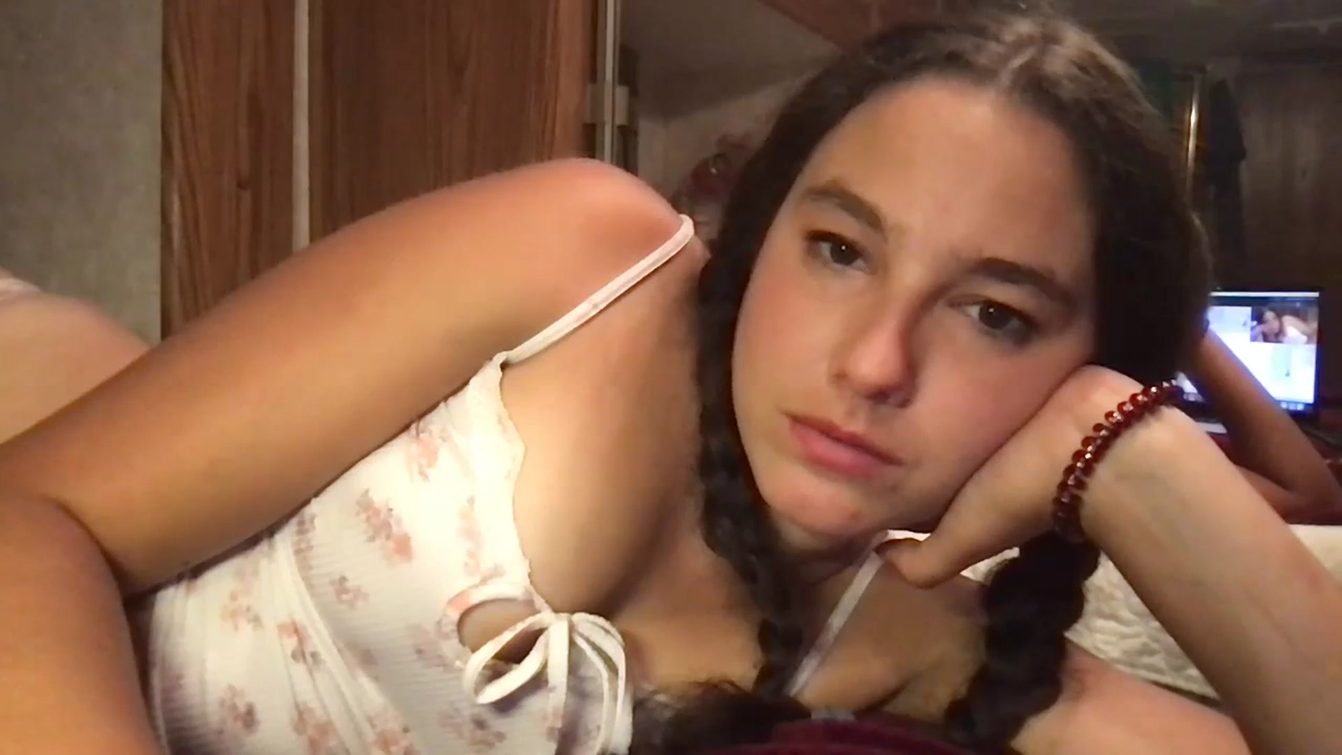Gallery image thumbnail from lilyypop's myfreecams stream on, 08/18/2024, 06:46 image 7 of 20