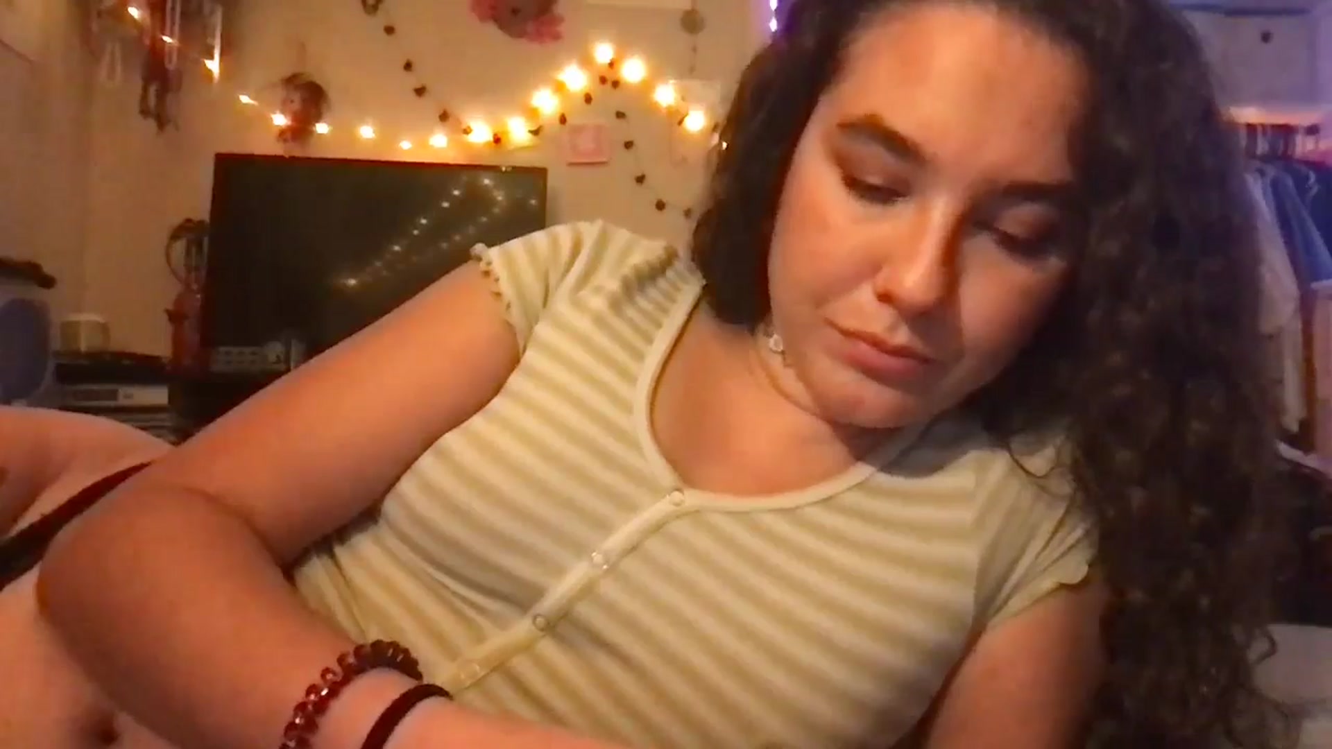 Gallery image thumbnail from lilyypop's myfreecams stream on, 10/20/2024, 09:06 image 7 of 20