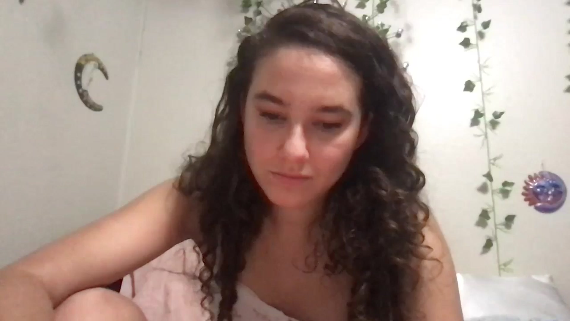 Gallery image thumbnail from lilyypop's myfreecams stream on, 10/31/2024, 12:13 image 18 of 20