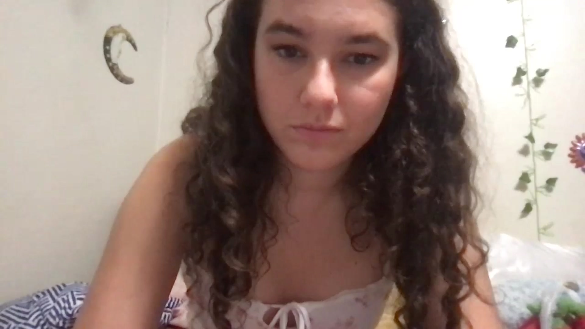 Gallery image thumbnail from lilyypop's myfreecams stream on, 10/31/2024, 12:13 image 8 of 20