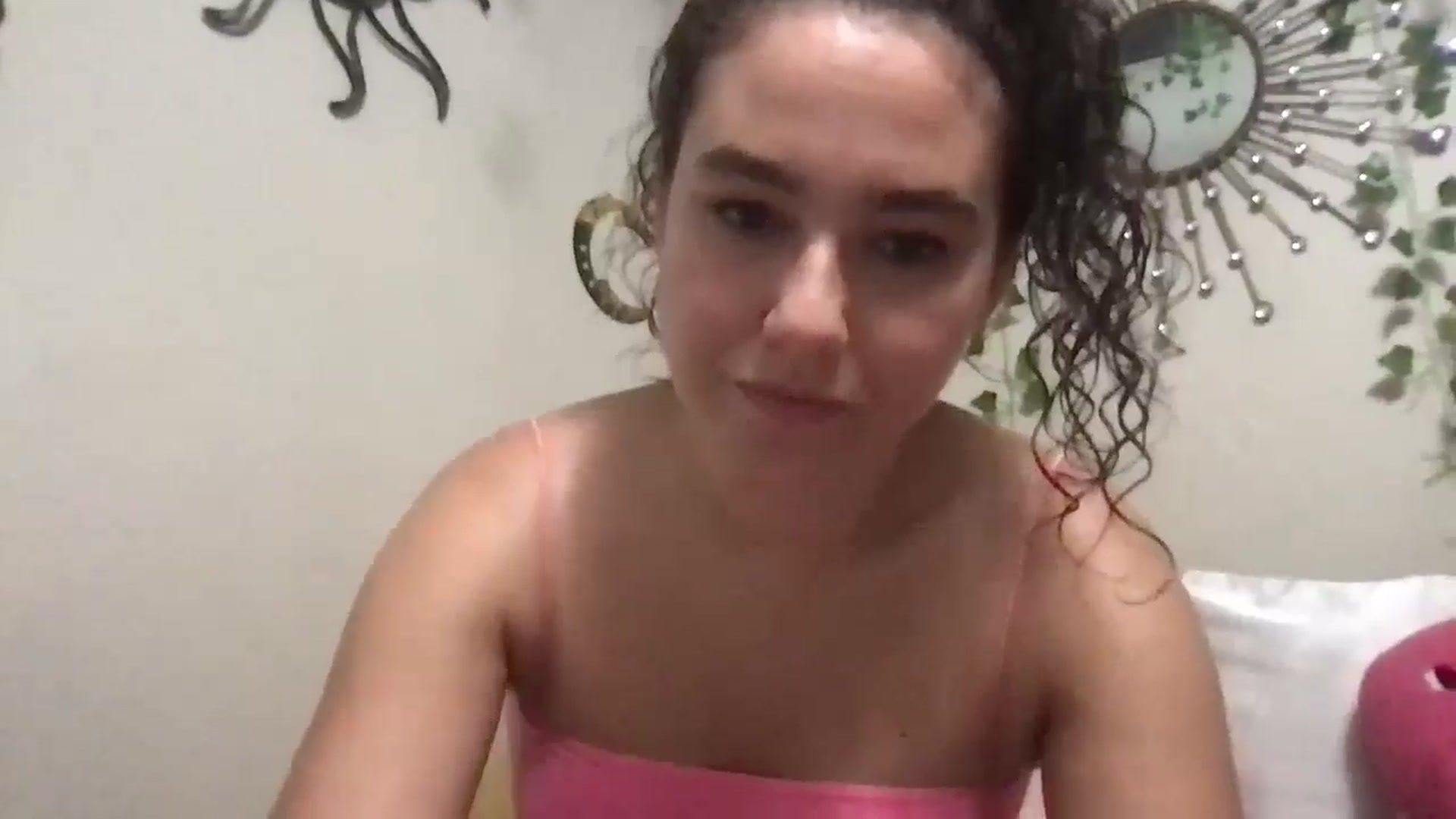 Gallery image thumbnail from lilyypop's myfreecams stream on, 11/02/2024, 22:29 image 3 of 20