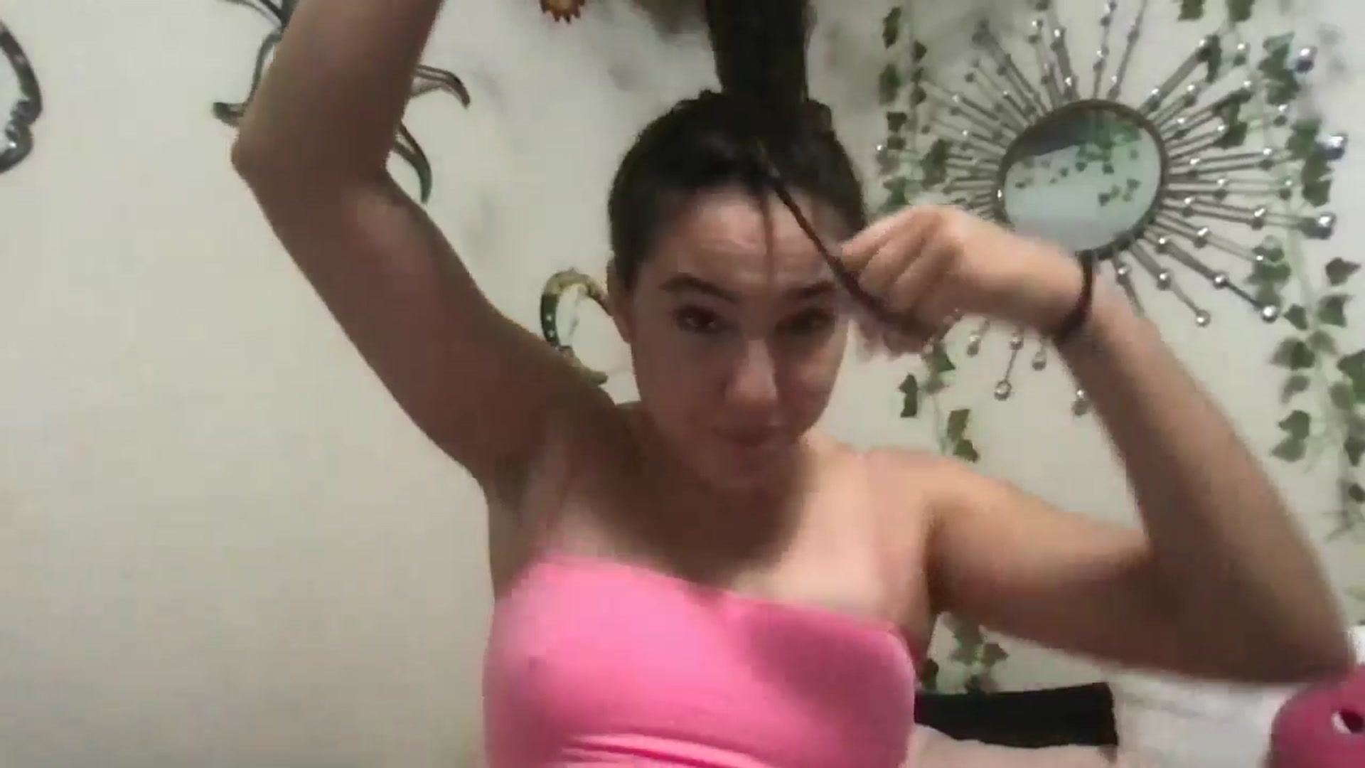 Gallery image thumbnail from lilyypop's myfreecams stream on, 11/02/2024, 22:29 image 2 of 20