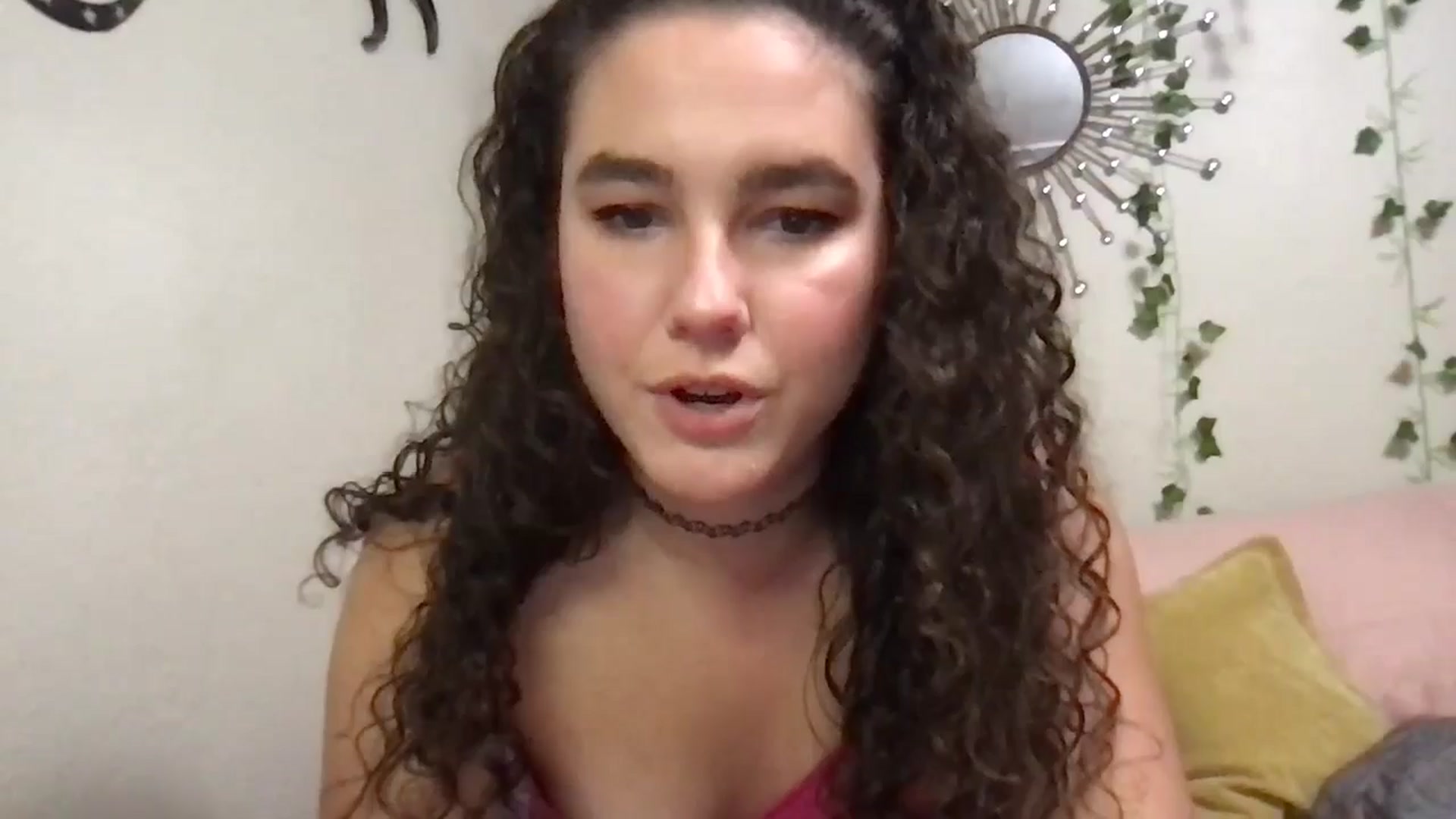 Gallery image thumbnail from lilyypop's myfreecams stream on, 11/19/2024, 01:32 image 14 of 20