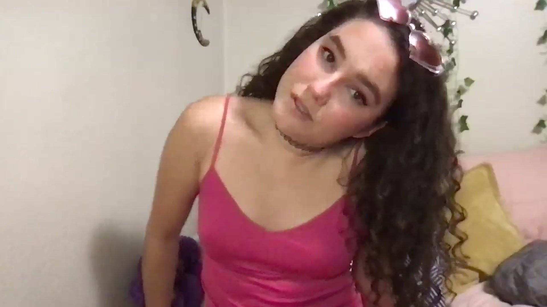 Gallery image thumbnail from lilyypop's myfreecams stream on, 11/19/2024, 01:32 image 6 of 20