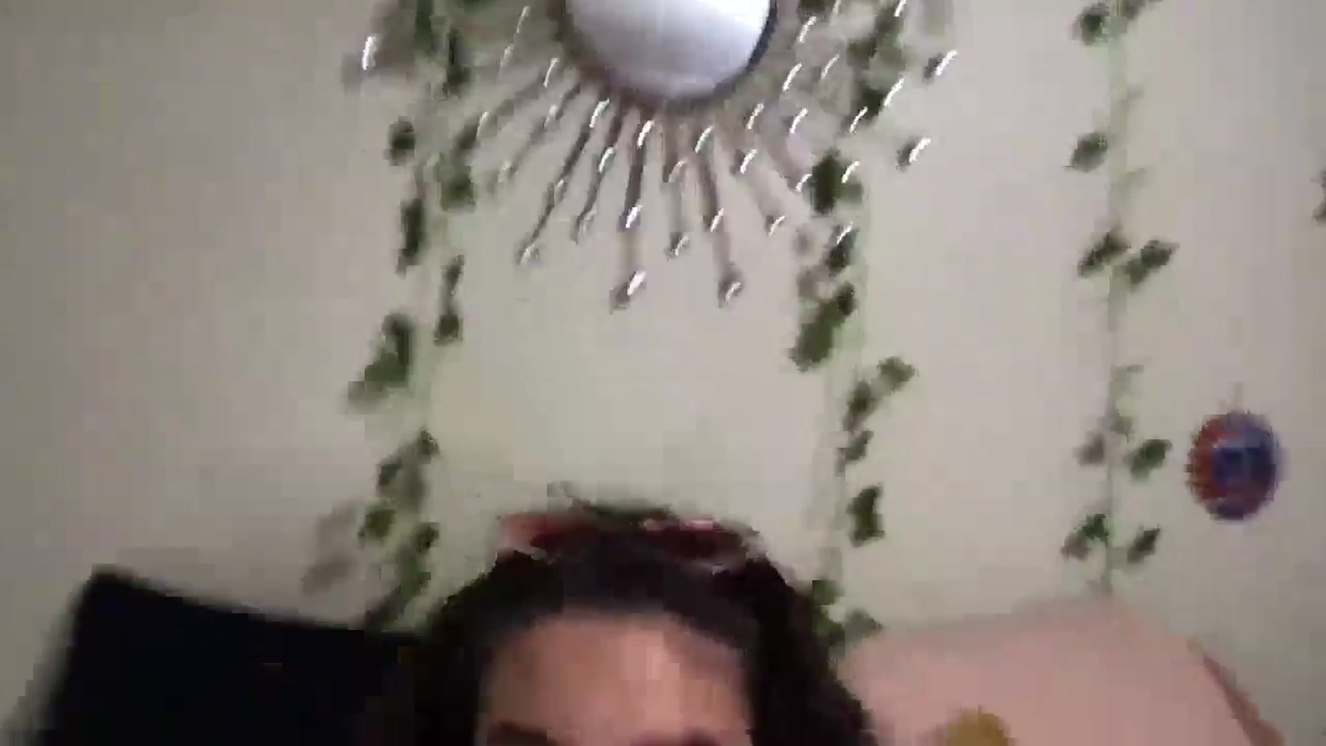 Gallery image thumbnail from lilyypop's myfreecams stream on, 11/19/2024, 01:32 image 15 of 20