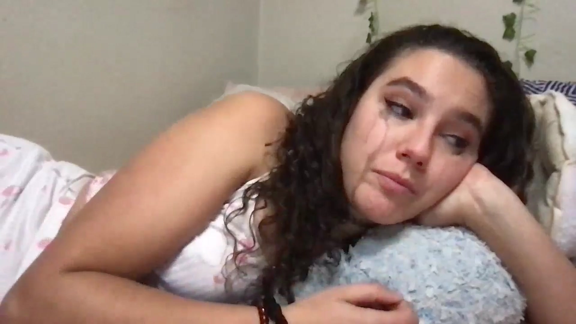 Gallery image thumbnail from lilyypop's myfreecams stream on, 11/23/2024, 12:43 image 3 of 20