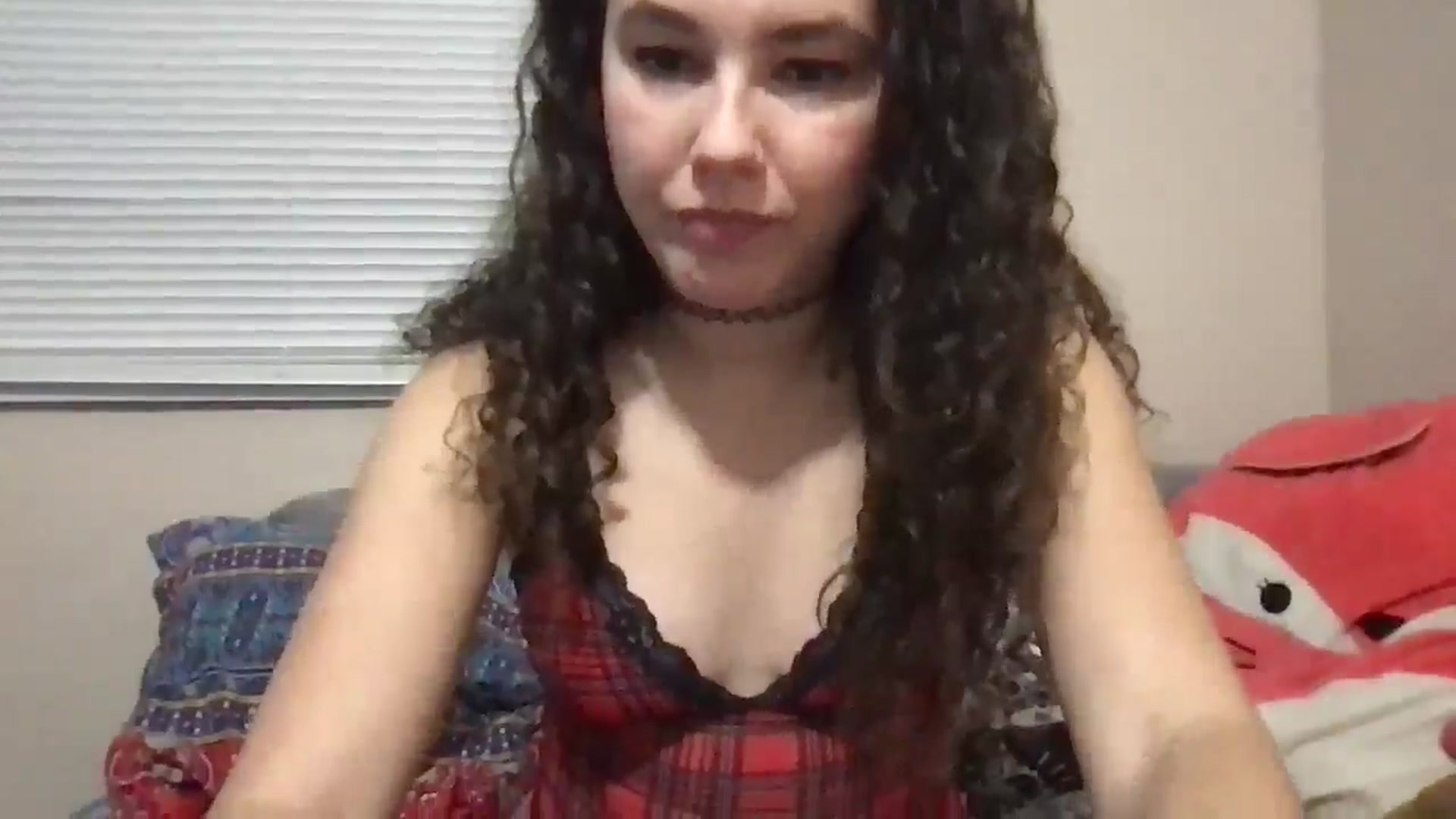 Gallery image thumbnail from lilyypop's myfreecams stream on, 12/14/2024, 09:44 image 16 of 20