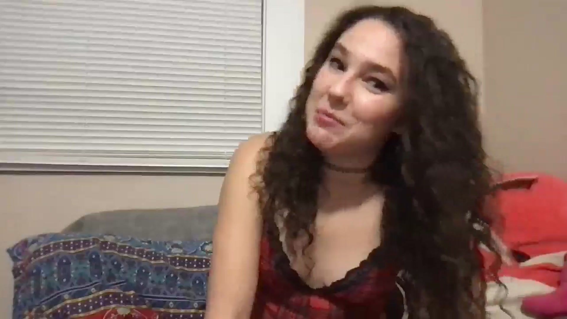 Gallery image thumbnail from lilyypop's myfreecams stream on, 12/14/2024, 09:44 image 10 of 20