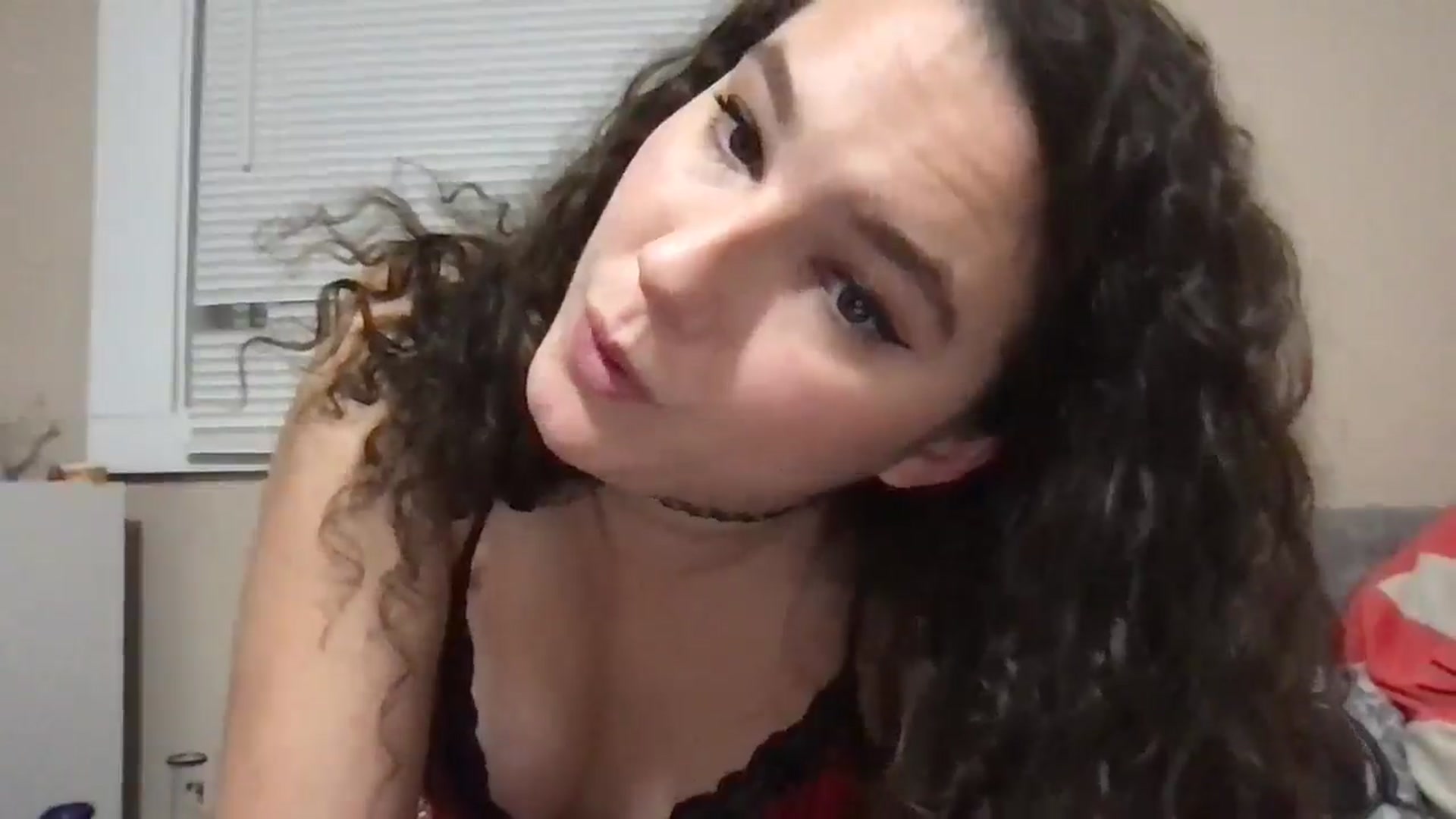 Gallery image thumbnail from lilyypop's myfreecams stream on, 12/14/2024, 10:09 image 6 of 20