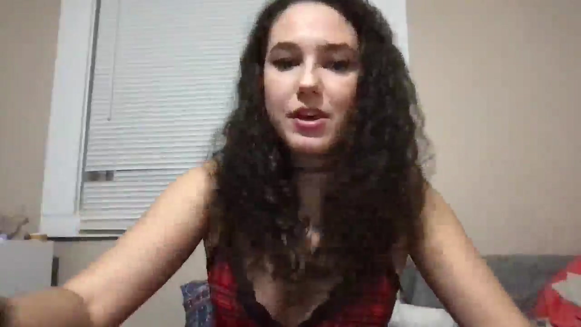Gallery image thumbnail from lilyypop's myfreecams stream on, 12/14/2024, 10:09 image 3 of 20