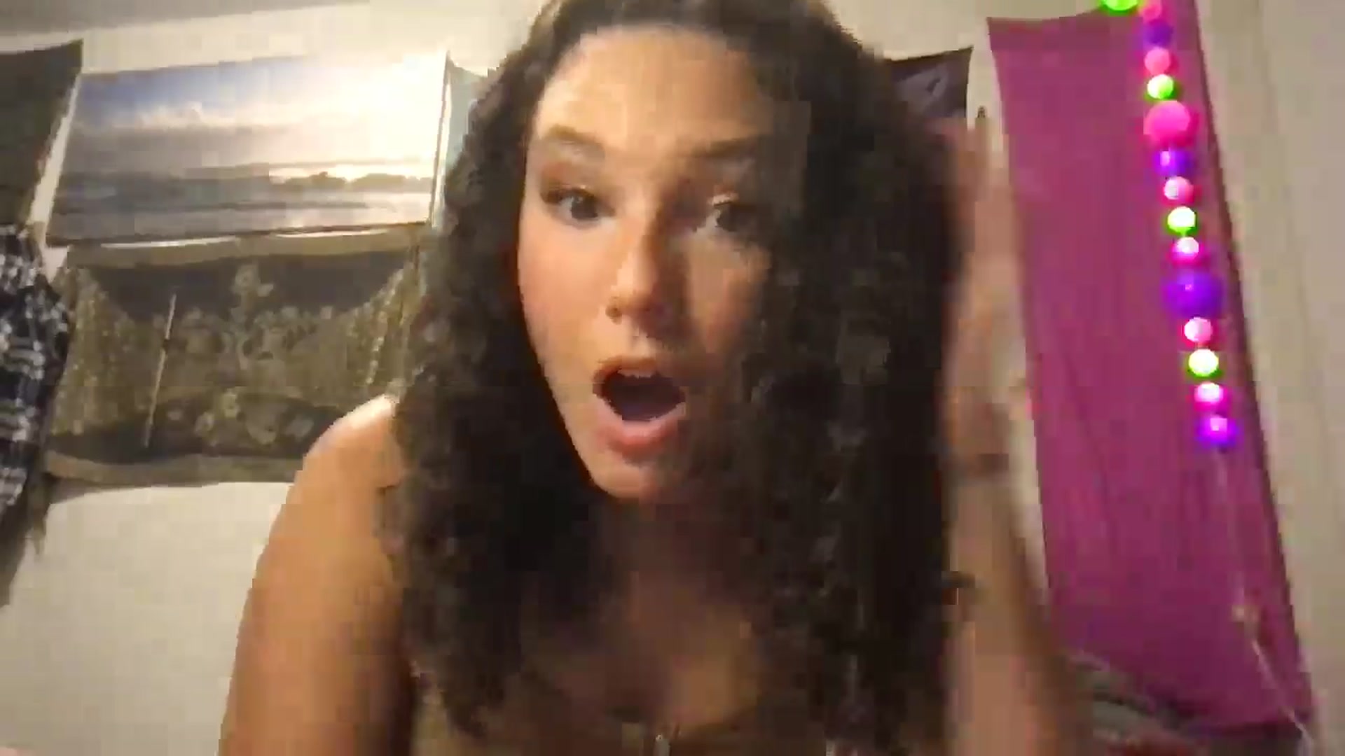 Gallery image thumbnail from lilyypop's myfreecams stream on, 07/10/2025, 09:20 image 9 of 20