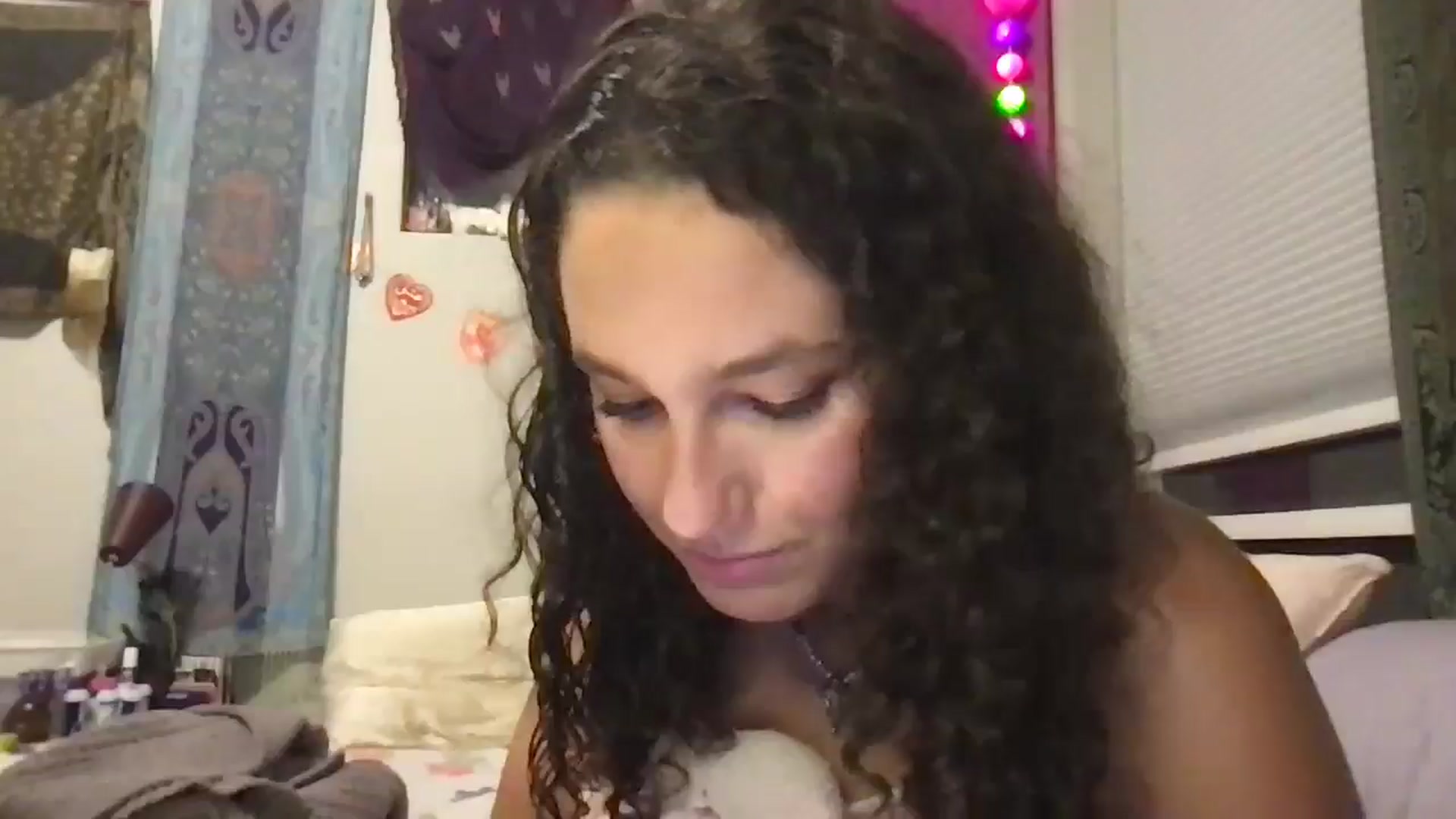 Gallery image thumbnail from lilyypop's myfreecams stream on, 07/17/2025, 11:08 image 11 of 20