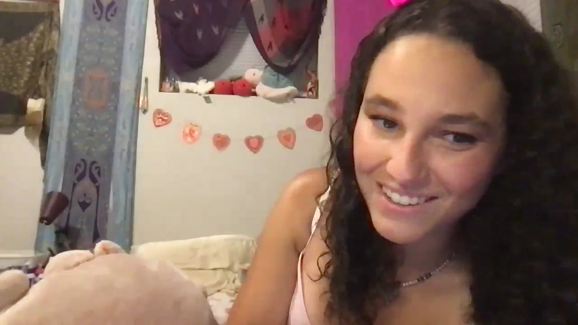 Gallery image thumbnail from lilyypop's myfreecams stream on, 07/17/2025, 11:08 image 7 of 20
