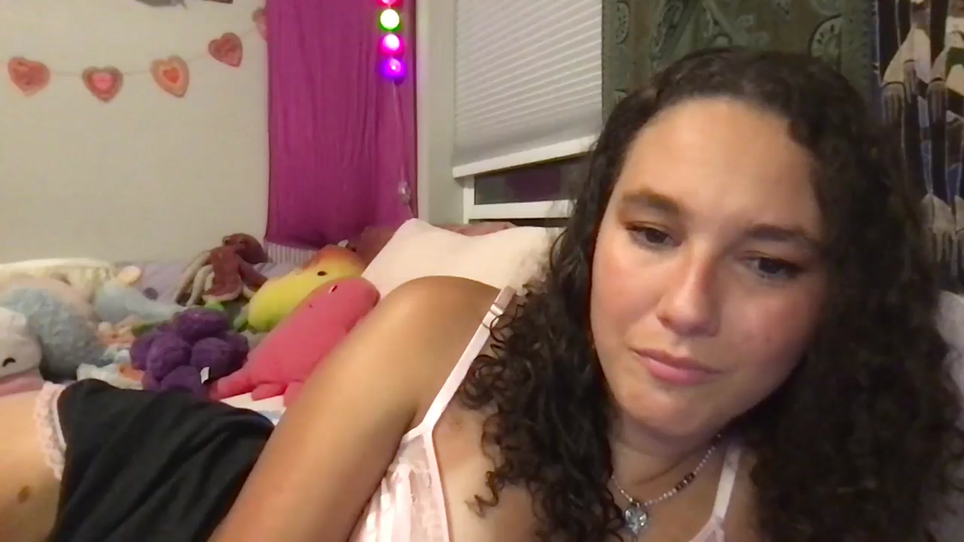 Gallery image thumbnail from lilyypop's myfreecams stream on, 07/17/2025, 11:08 image 3 of 20