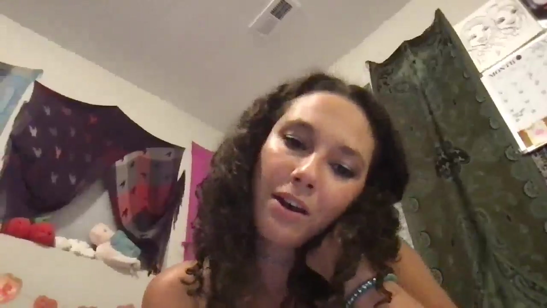 Gallery image thumbnail from lilyypop's myfreecams stream on, 07/23/2025, 13:29 image 2 of 20