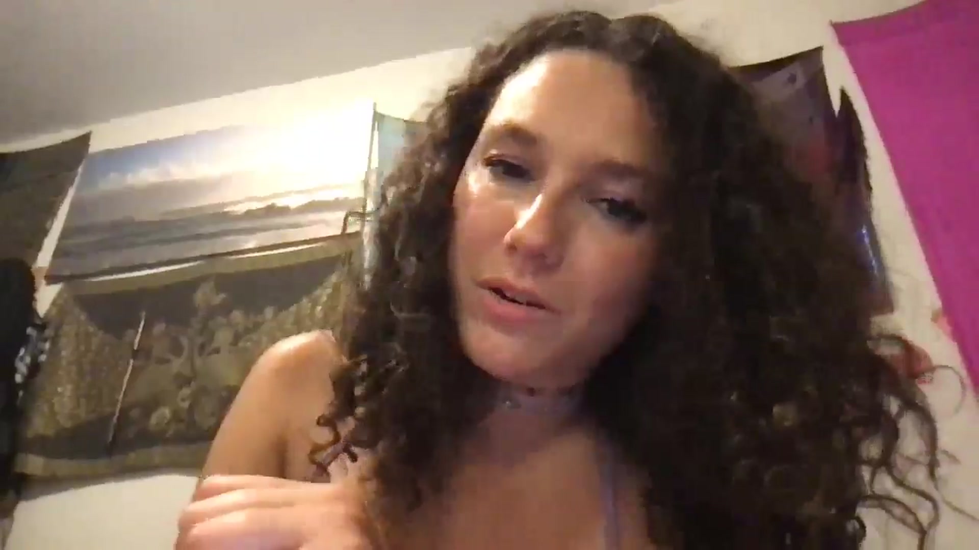 Gallery image thumbnail from lilyypop's myfreecams stream on, 07/26/2025, 13:54 image 15 of 20