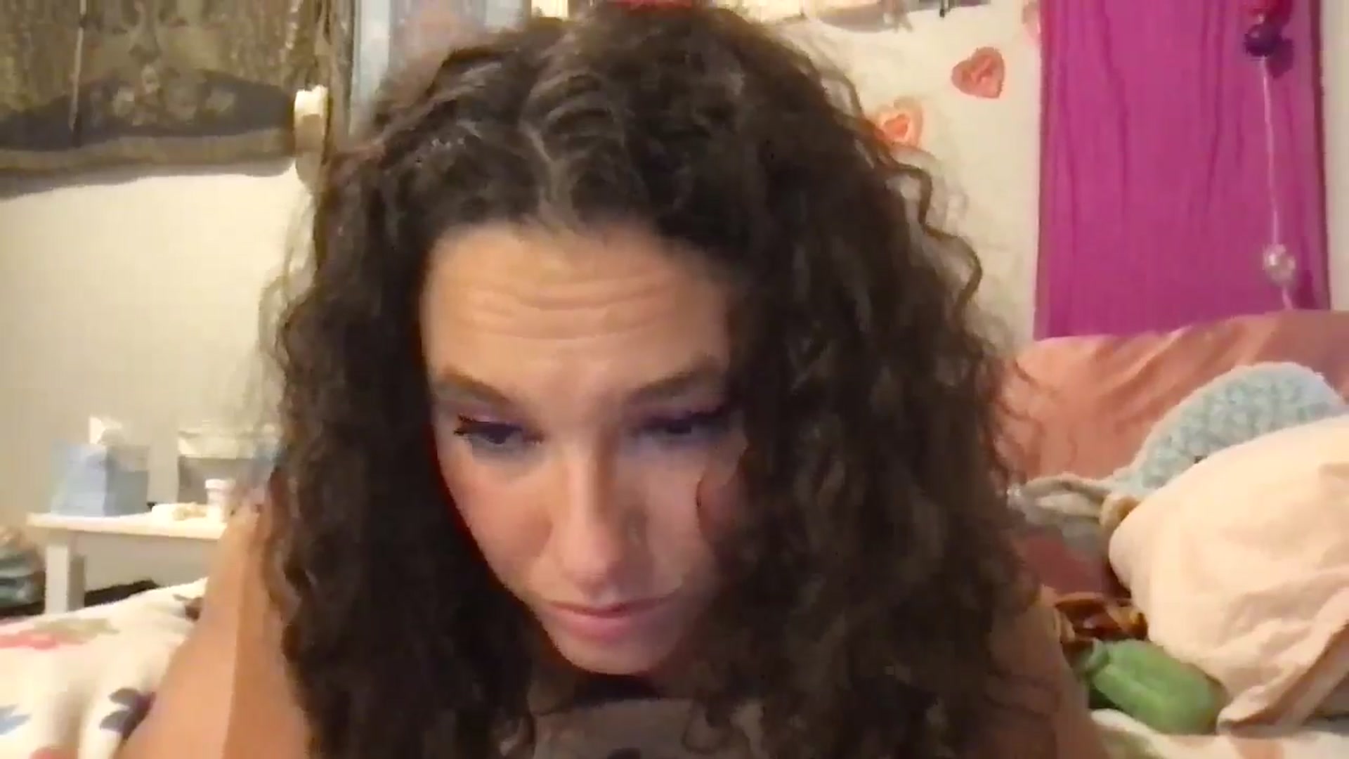 Gallery image thumbnail from lilyypop's myfreecams stream on, 07/26/2025, 13:54 image 11 of 20