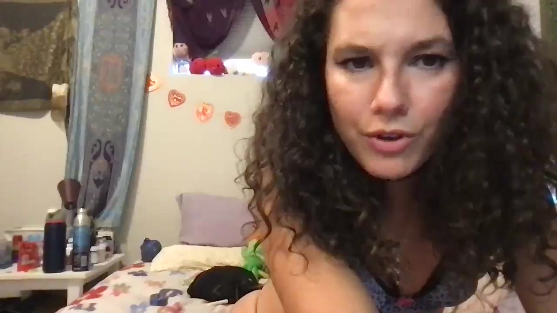Gallery image thumbnail from lilyypop's myfreecams stream on, 07/30/2025, 13:01 image 6 of 20
