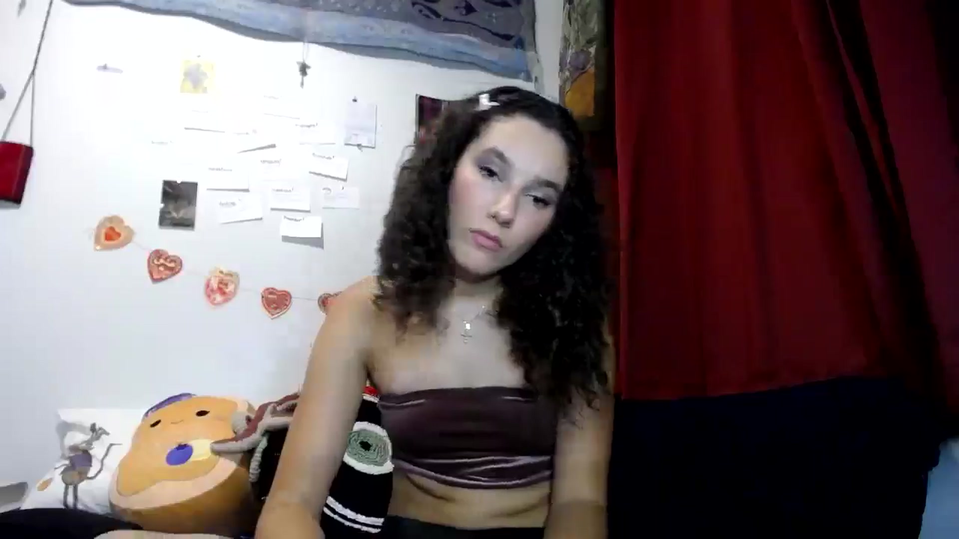 Gallery image thumbnail from lilyypop's myfreecams stream on, 08/21/2025, 12:12 image 11 of 20