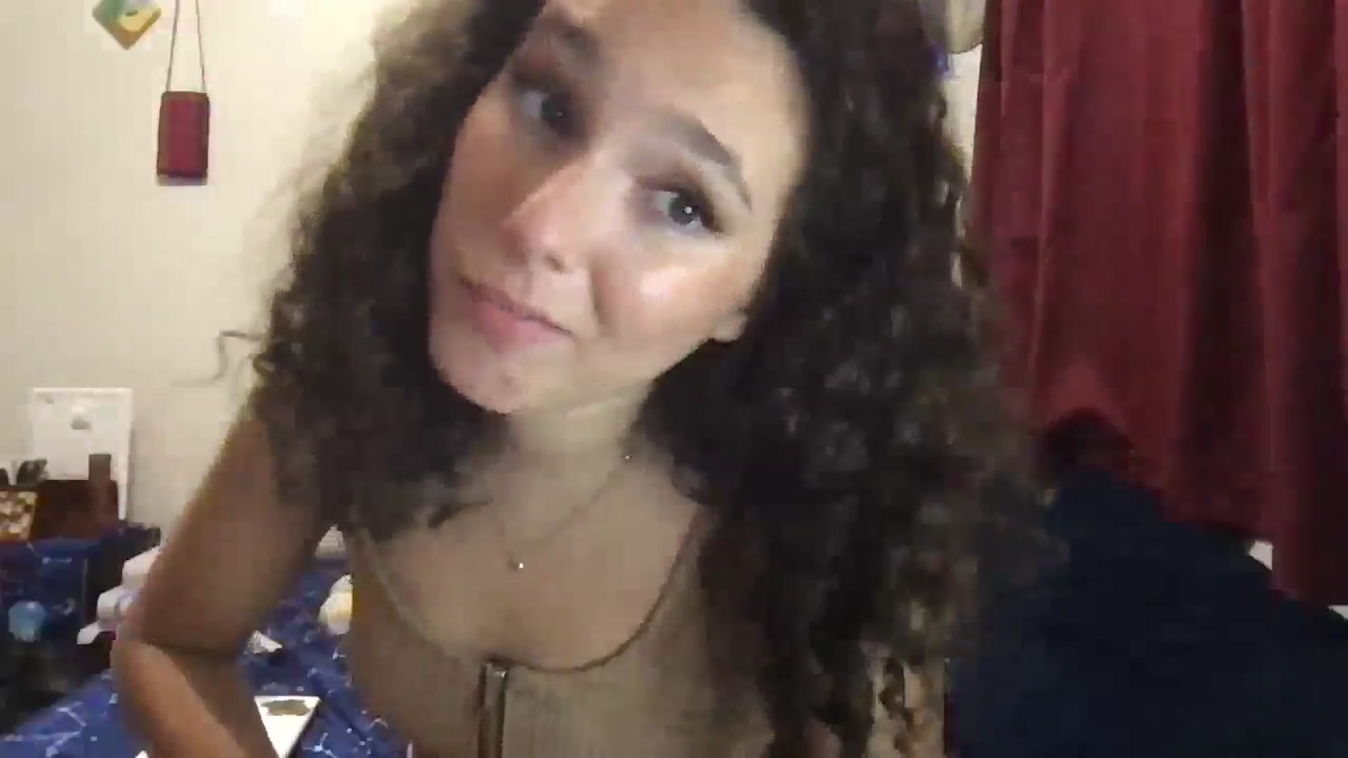 Gallery image thumbnail from lilyypop's myfreecams stream on, 08/23/2025, 15:12 image 15 of 20