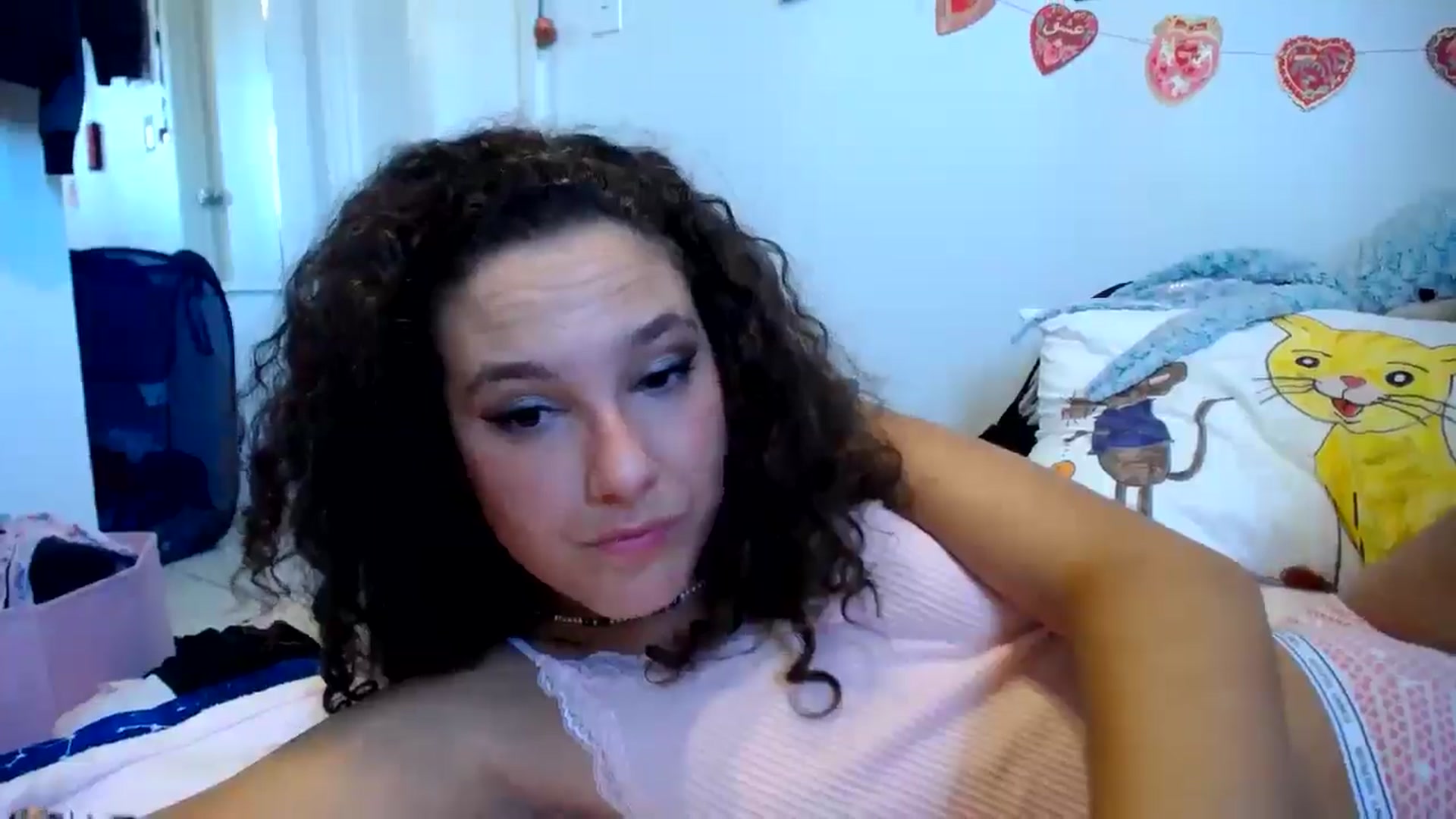 Gallery image thumbnail from lilyypop's myfreecams stream on, 08/30/2025, 17:51 image 14 of 20