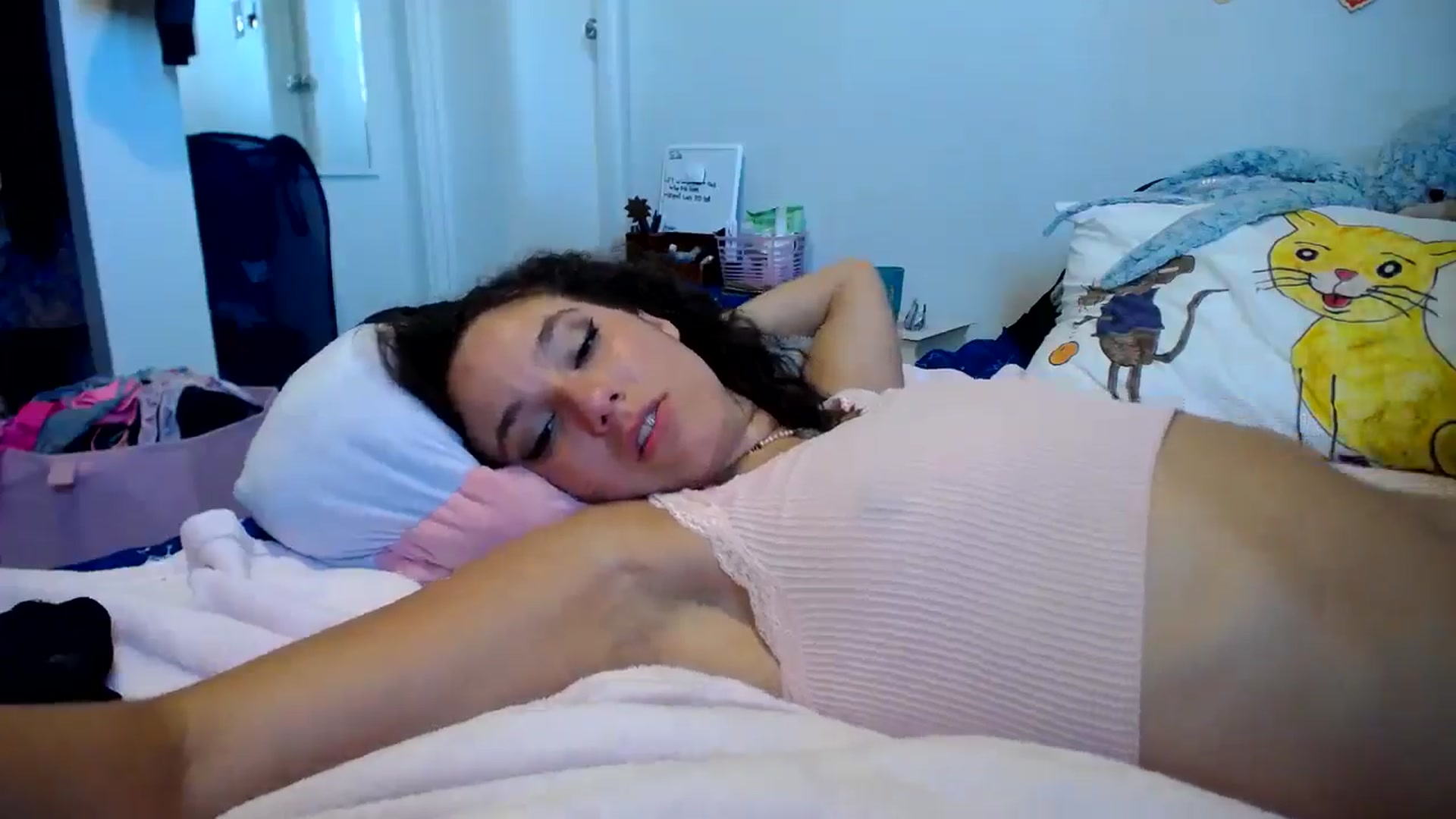 Gallery image thumbnail from lilyypop's myfreecams stream on, 08/30/2025, 17:51 image 12 of 20