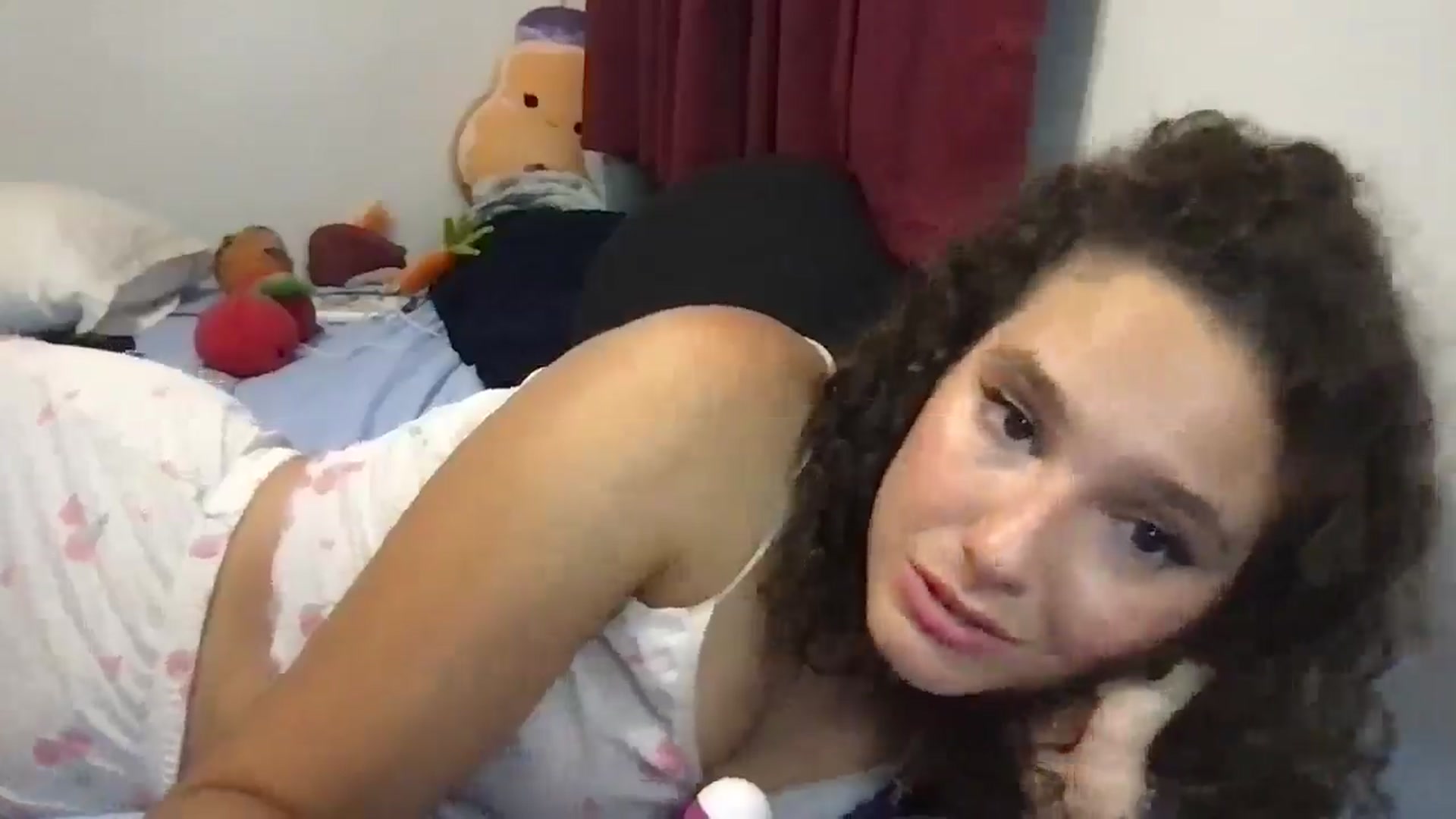 Gallery image thumbnail from lilyypop's myfreecams stream on, 09/07/2025, 13:14 image 13 of 20