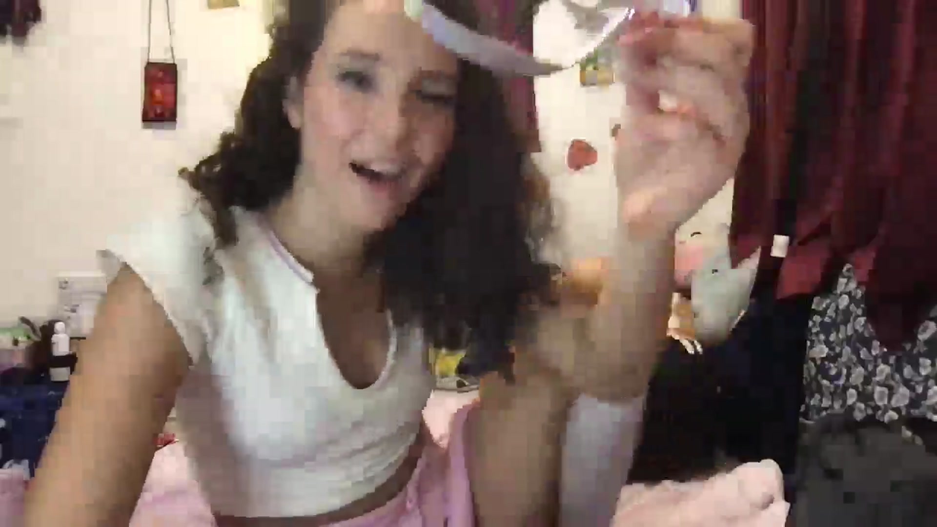 Gallery image thumbnail from lilyypop's myfreecams stream on, 09/26/2025, 15:29 image 8 of 20