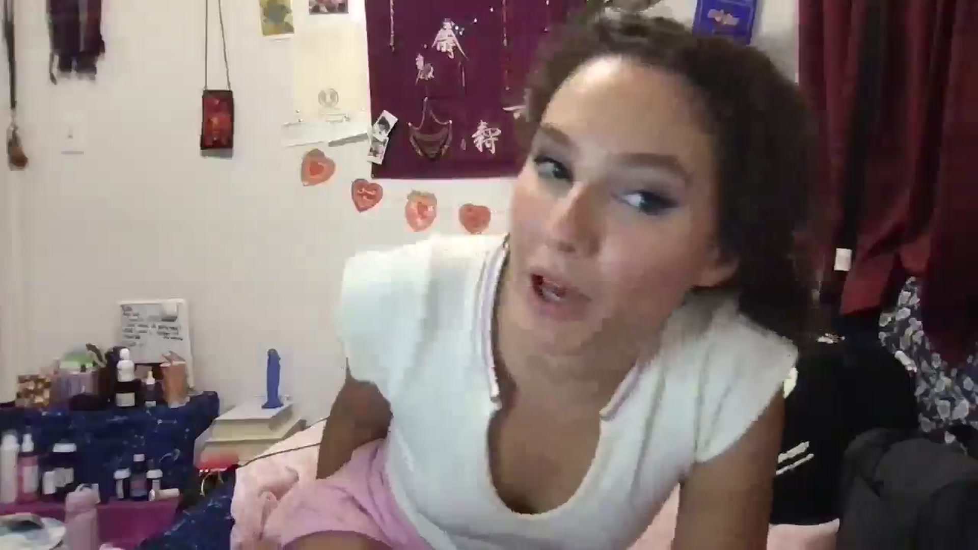 Gallery image thumbnail from lilyypop's myfreecams stream on, 09/26/2025, 15:29 image 16 of 20