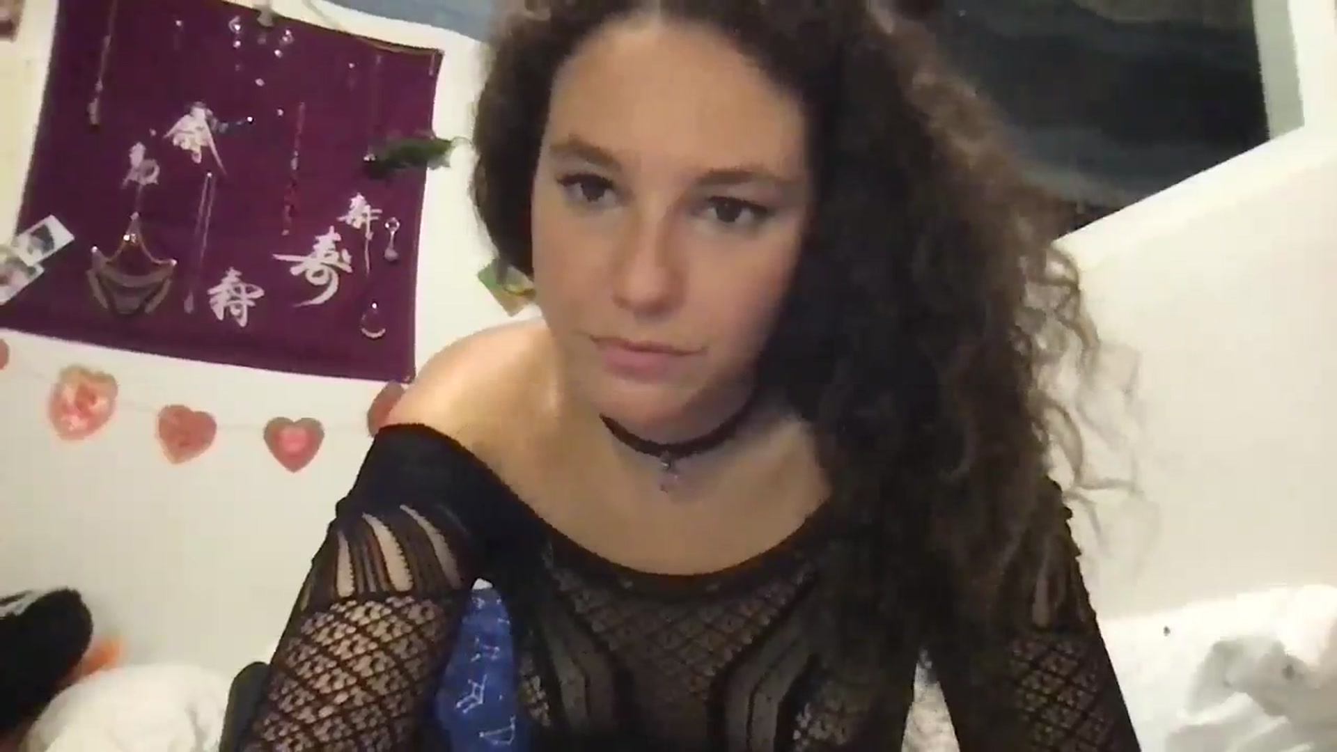Gallery image thumbnail from lilyypop's myfreecams stream on, 10/19/2025, 11:12 image 6 of 20