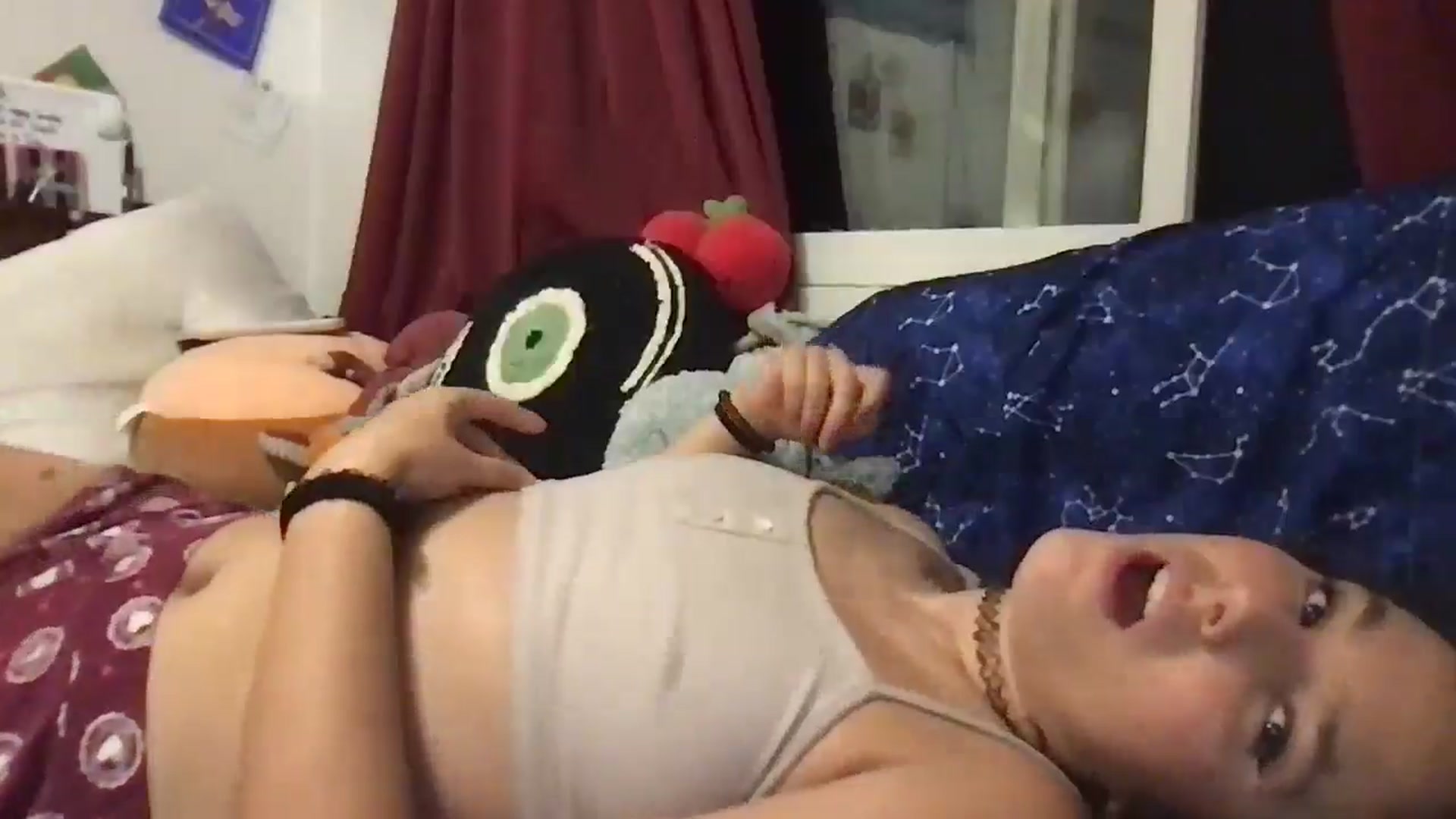 Gallery image thumbnail from lilyypop's myfreecams stream on, 11/17/2025, 13:06 image 2 of 20
