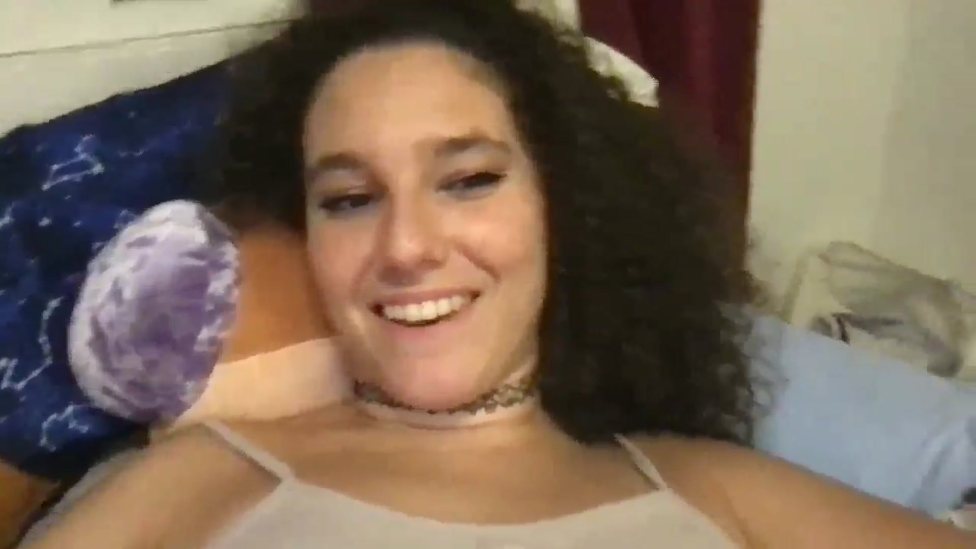 Gallery image thumbnail from lilyypop's myfreecams stream on, 11/17/2025, 13:39 image 2 of 20