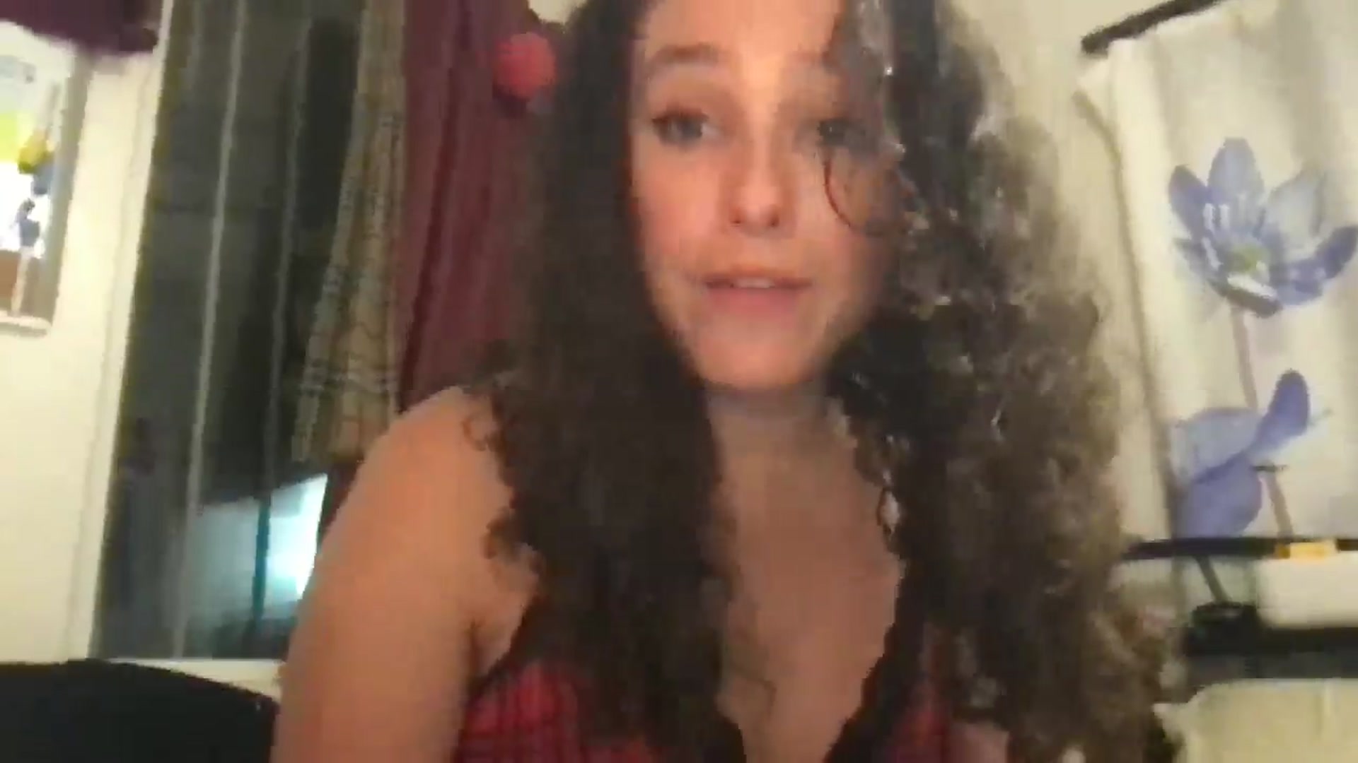 Gallery image thumbnail from lilyypop's myfreecams stream on, 03/14/2026, 11:41 image 4 of 20