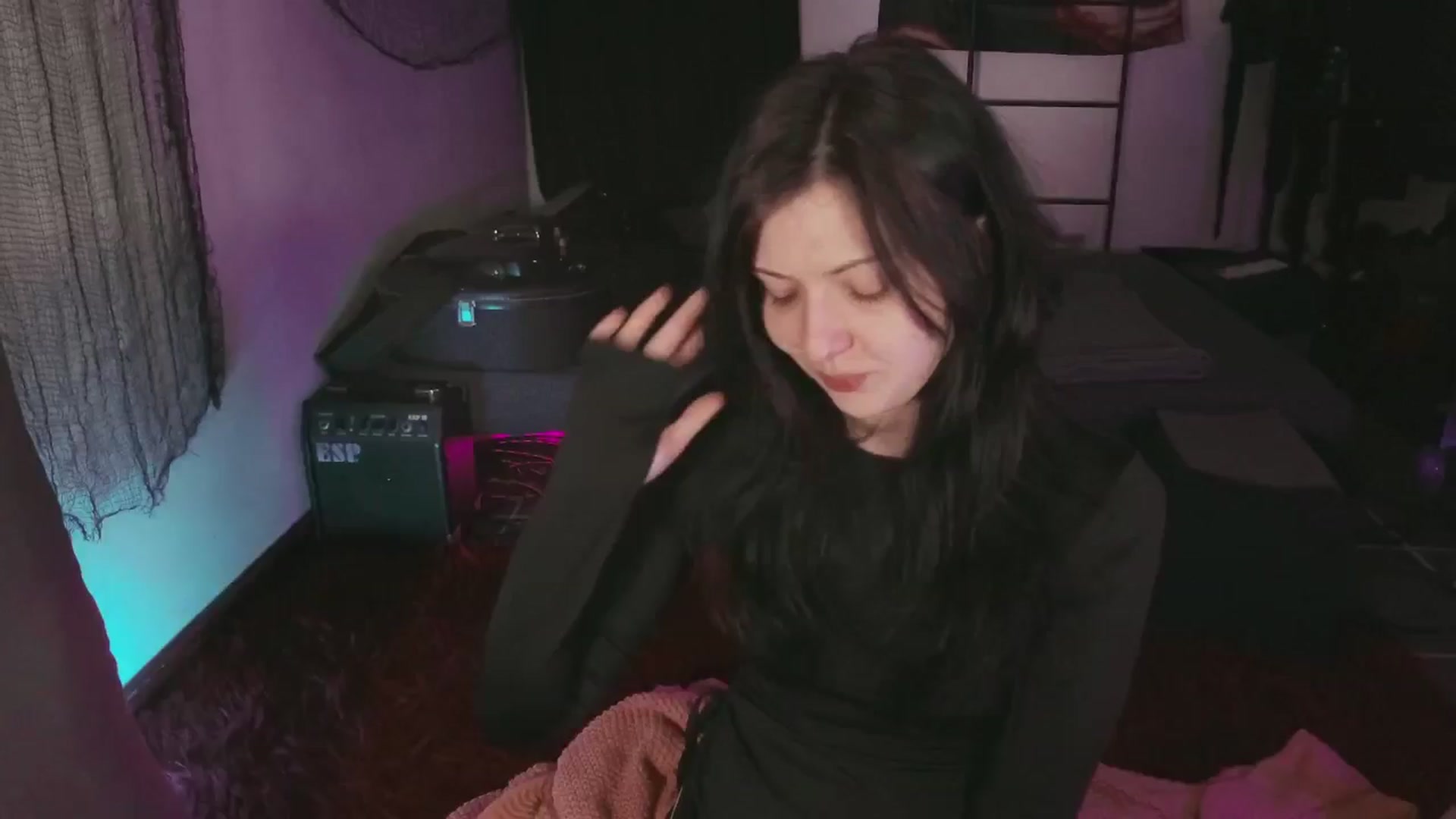 Gallery image thumbnail from limbs4's myfreecams stream on, 06/17/2024, 06:29 image 13 of 20