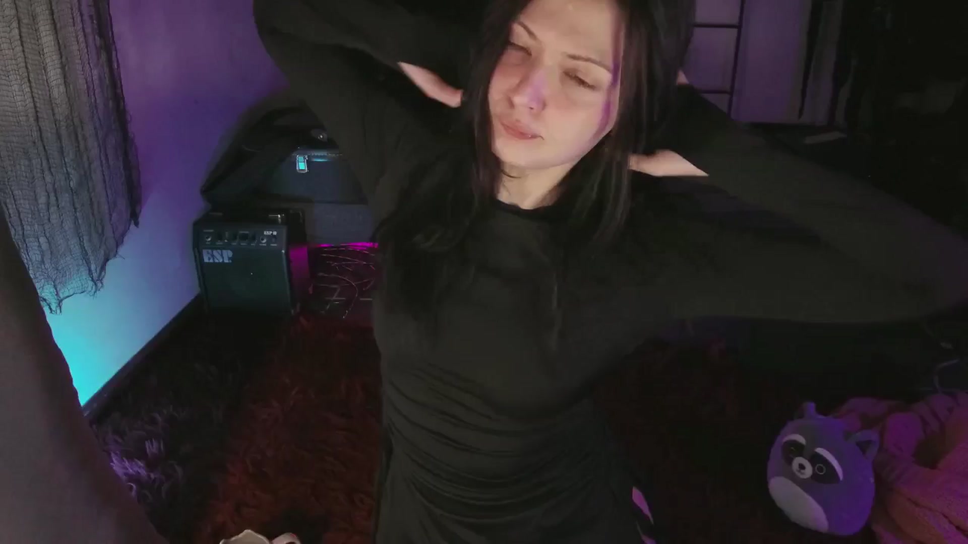 Gallery image thumbnail from limbs4's myfreecams stream on, 06/17/2024, 06:29 image 2 of 20