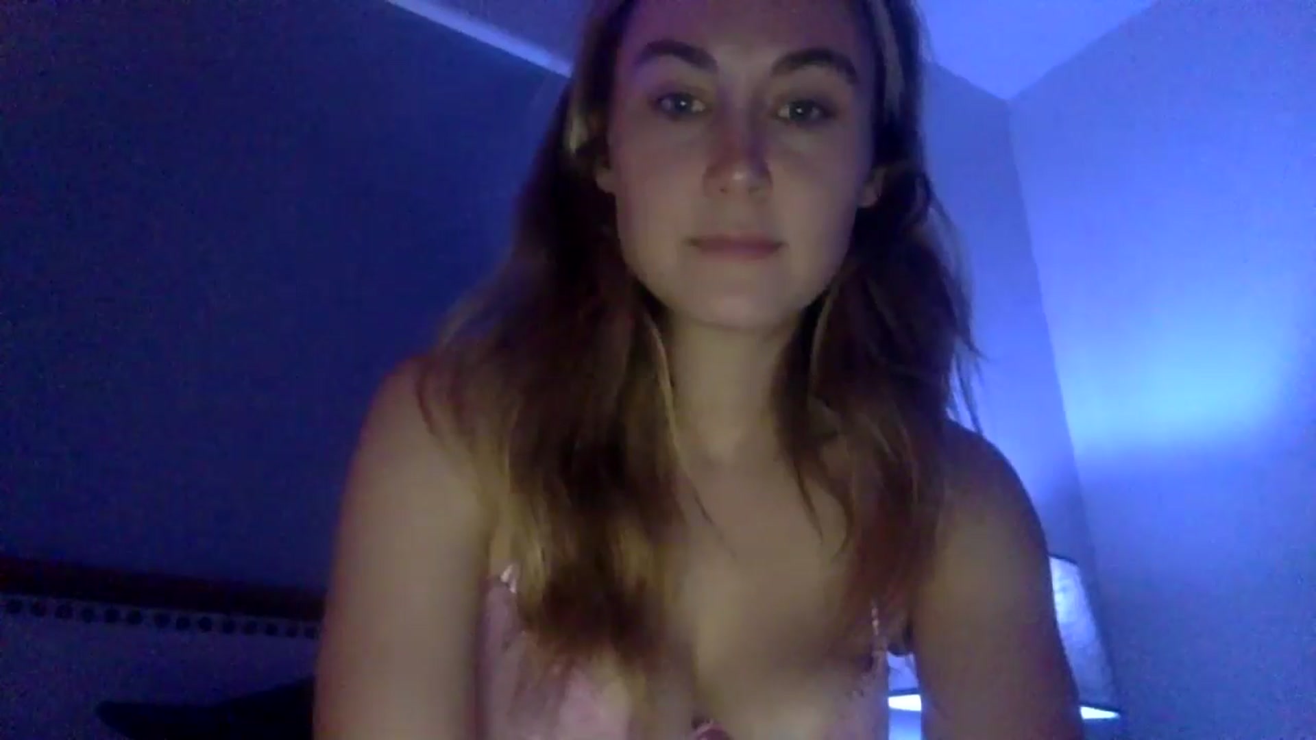 Gallery image thumbnail from lingerieyoga's myfreecams stream on, 06/14/2024, 06:46 image 15 of 20