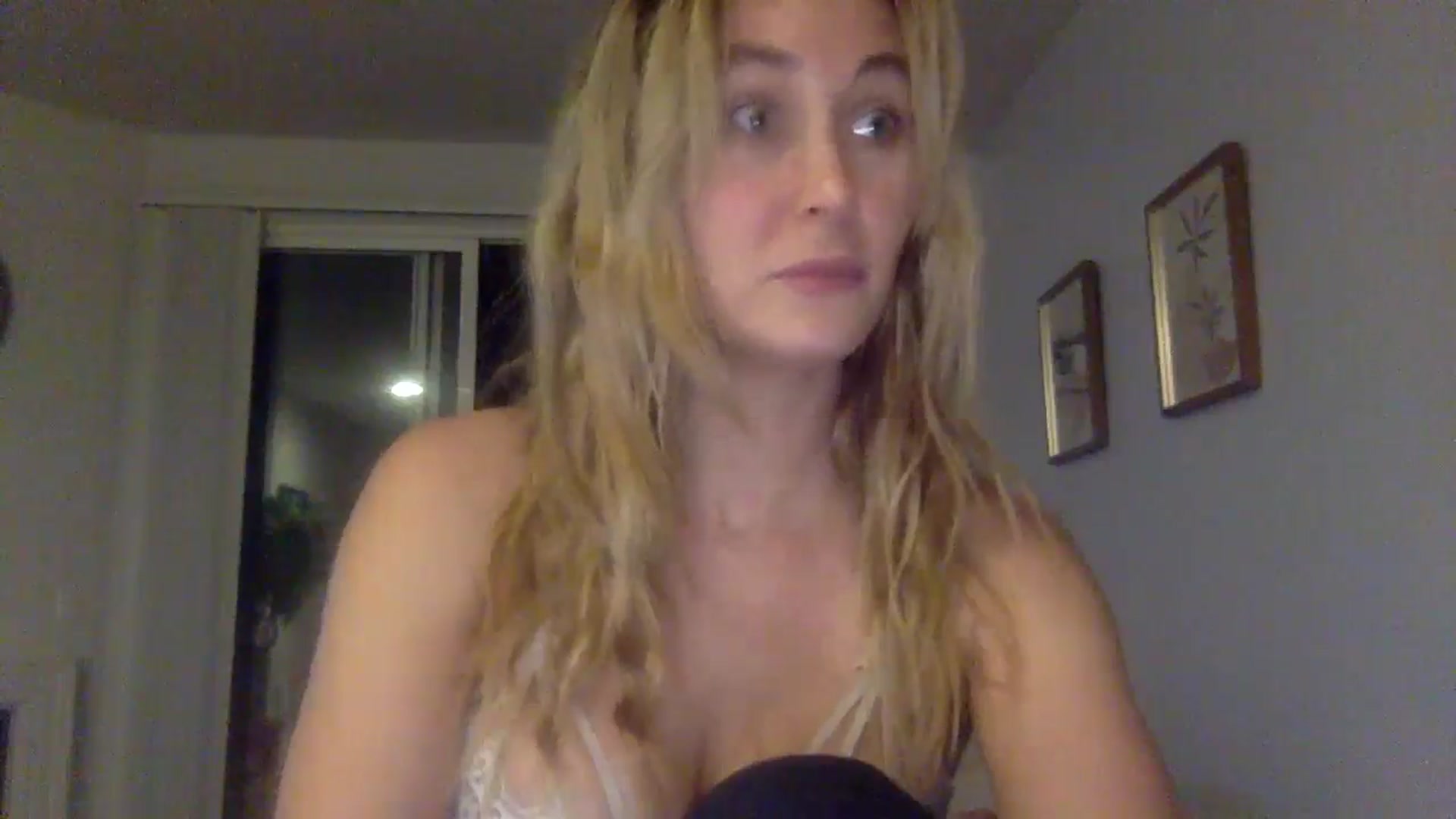 Gallery image thumbnail from lingerieyoga's myfreecams stream on, 07/17/2024, 05:21 image 3 of 20