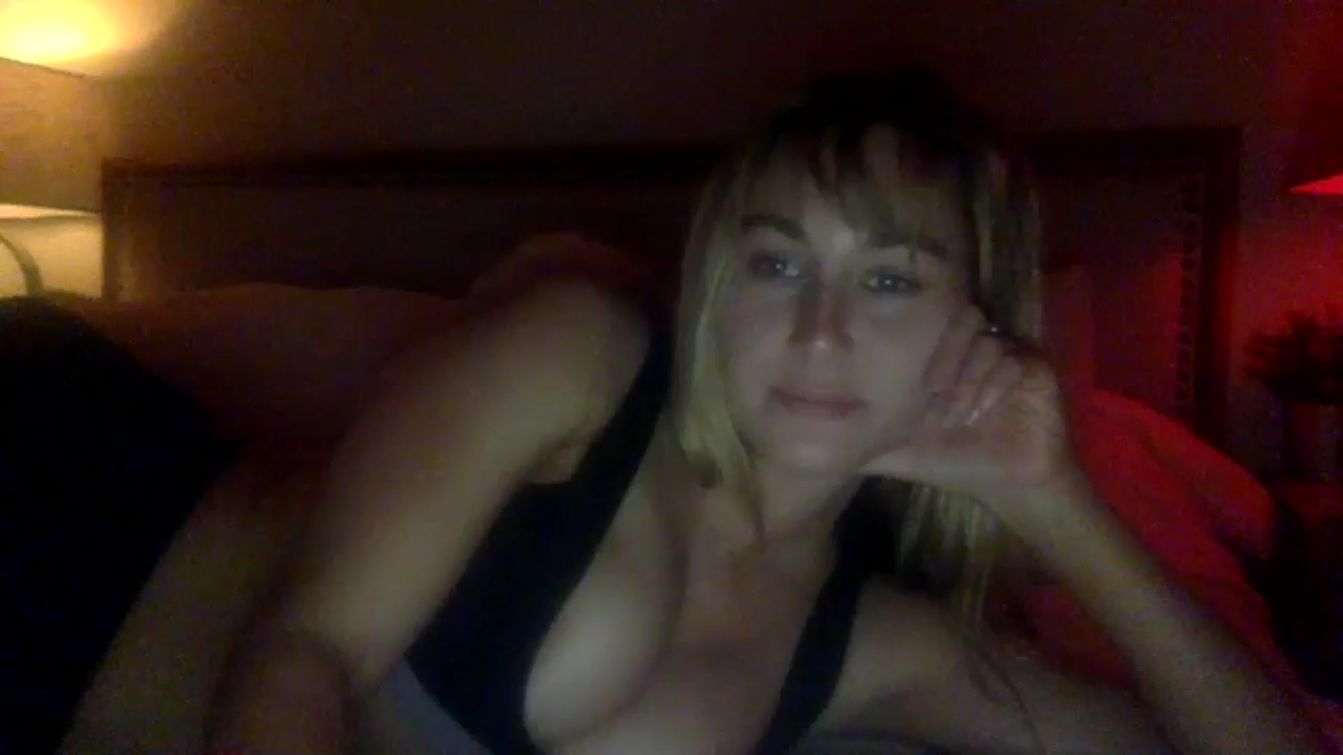 Gallery image thumbnail from lingerieyoga's myfreecams stream on, 09/10/2024, 06:03 image 1 of 20