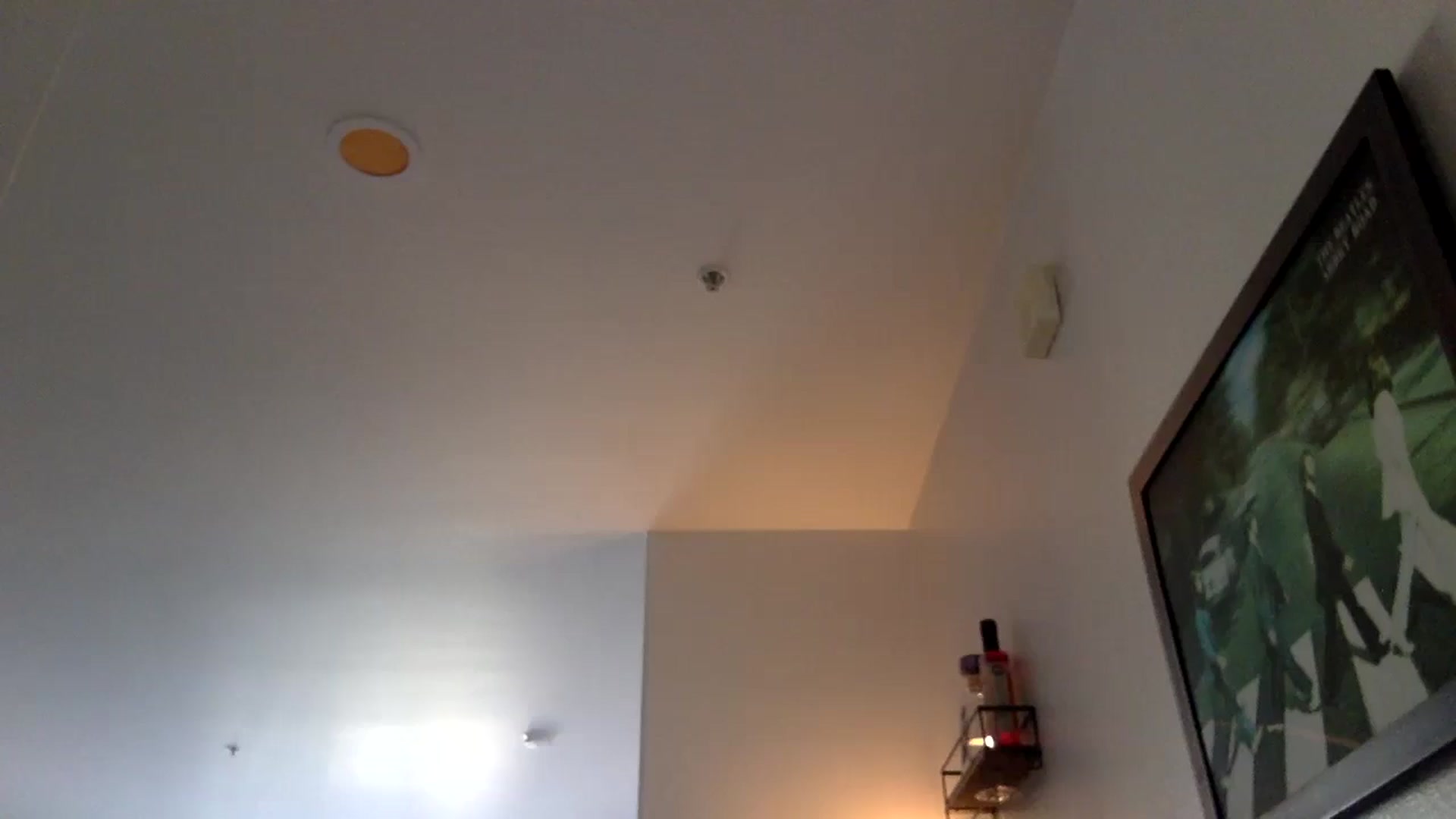 Gallery image thumbnail from lingerieyoga's myfreecams stream on, 04/23/2025, 24:44 image 18 of 20