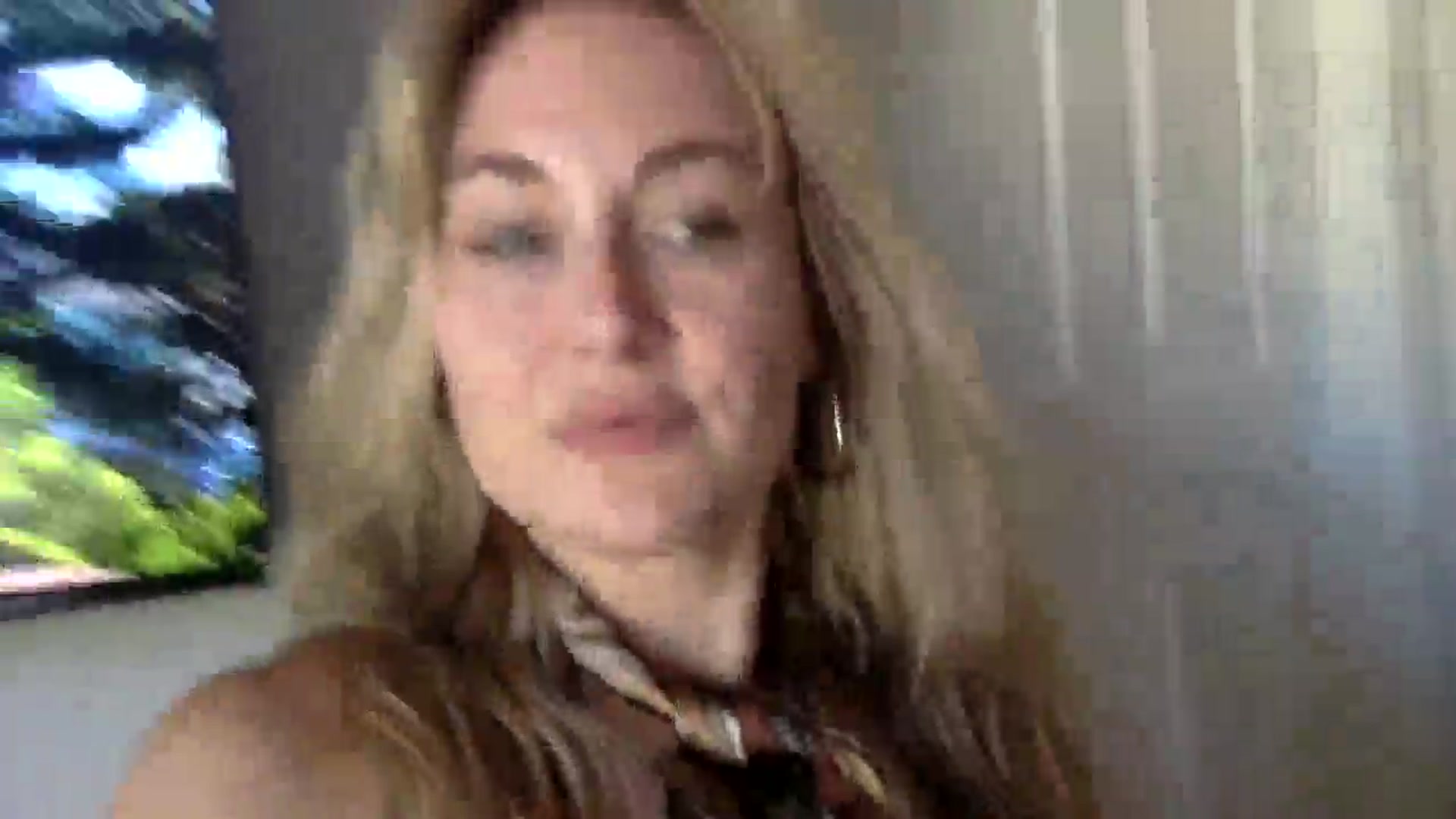Gallery image thumbnail from lingerieyoga's myfreecams stream on, 07/11/2025, 23:34 image 18 of 20