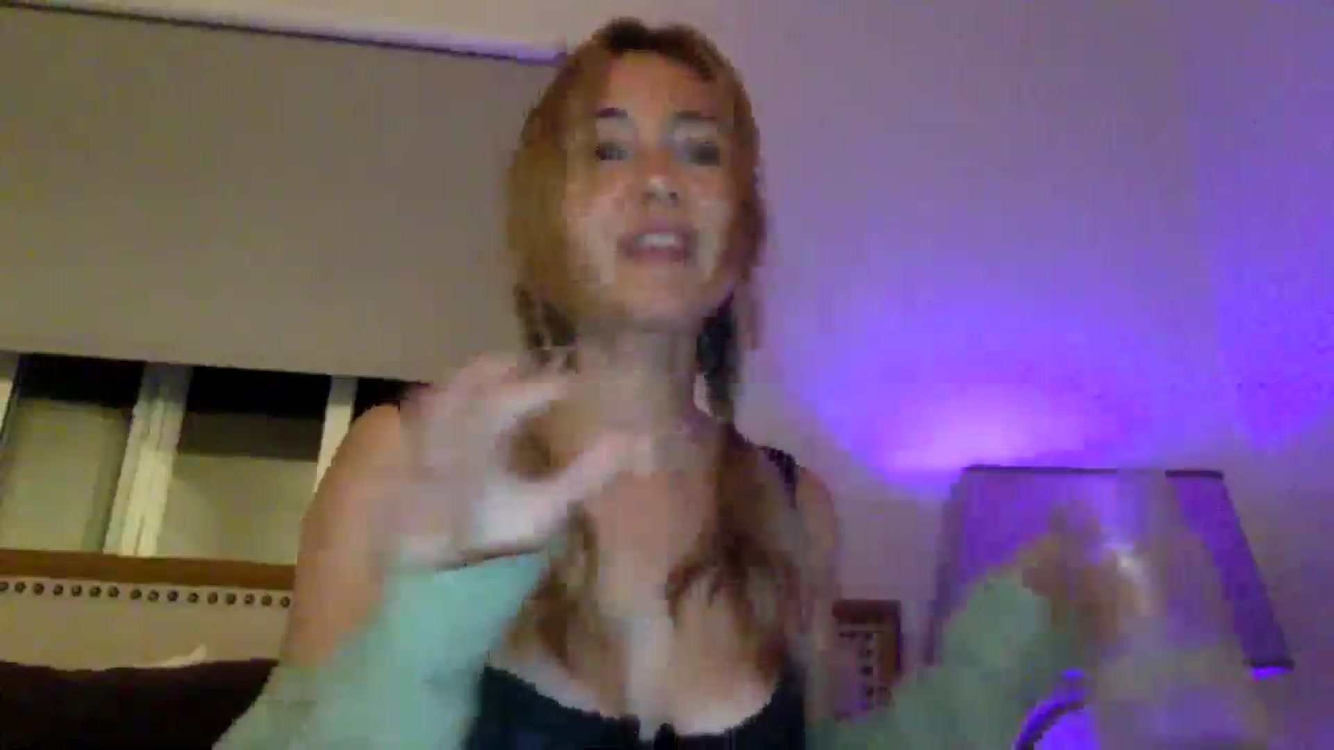 Gallery image thumbnail from lingerieyoga's myfreecams stream on, 08/27/2025, 06:37 image 2 of 20