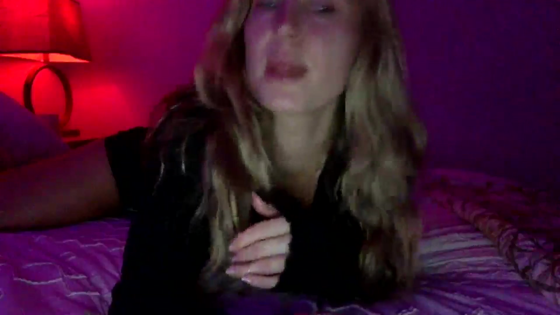 Gallery image thumbnail from lingerieyoga's myfreecams stream on, 09/16/2025, 06:54 image 8 of 20