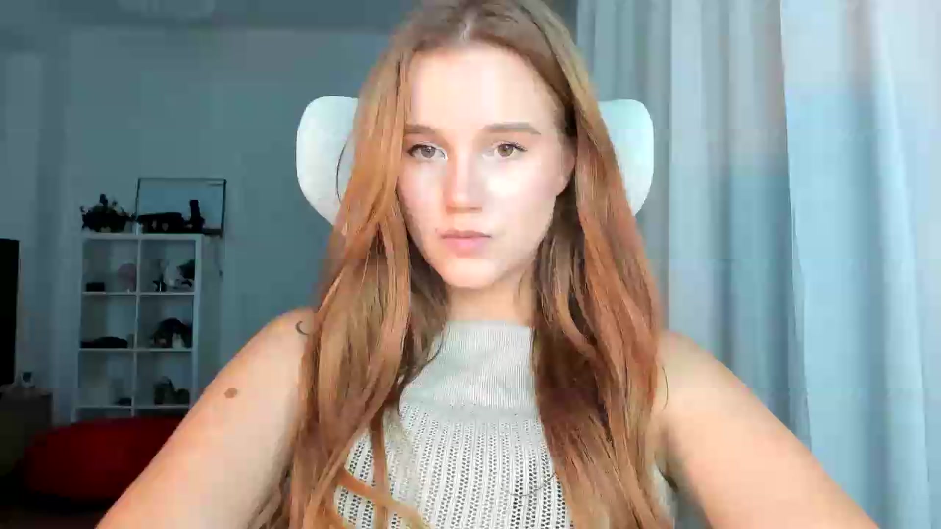 Gallery image thumbnail from lisa_lisa's myfreecams stream on, 09/12/2026, 18:05 image 1 of 20