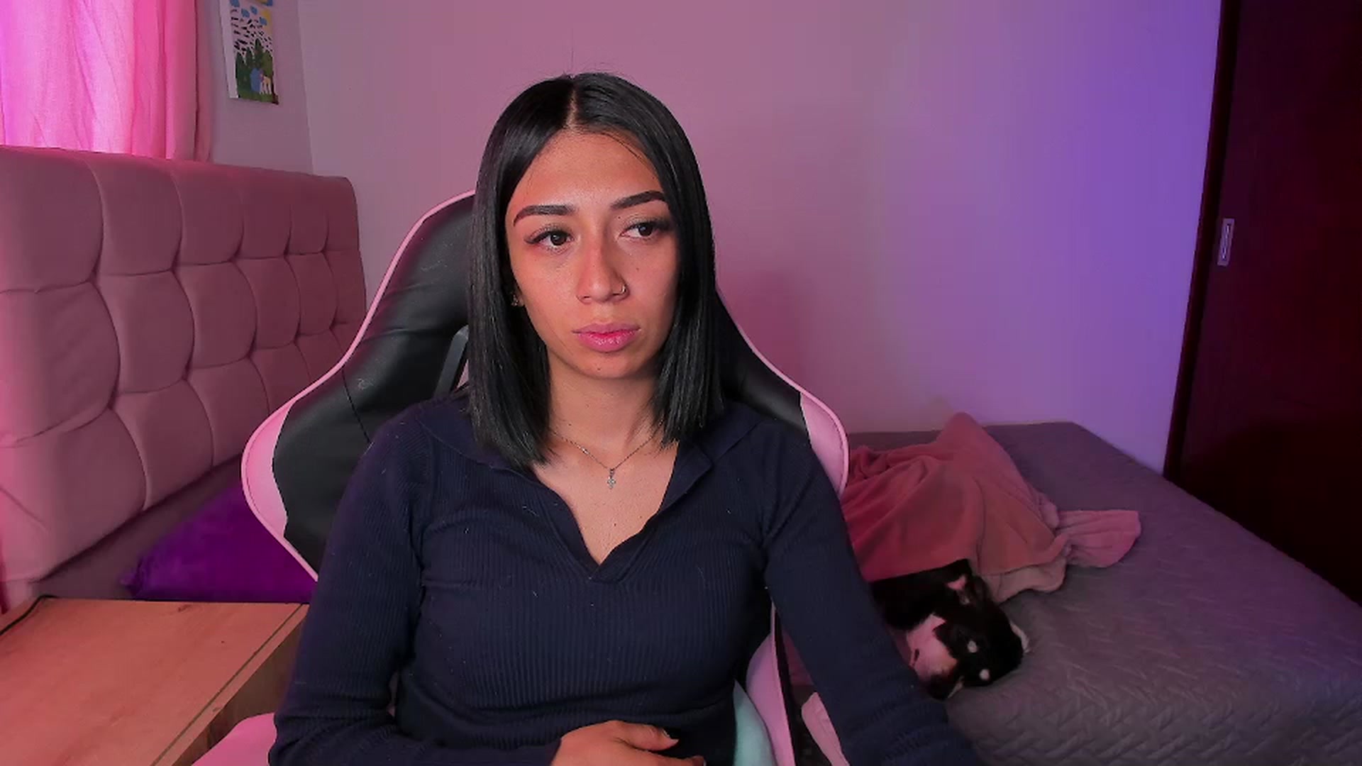 Gallery image thumbnail from lissameeow's myfreecams stream on, 04/11/2026, 12:59 image 16 of 20