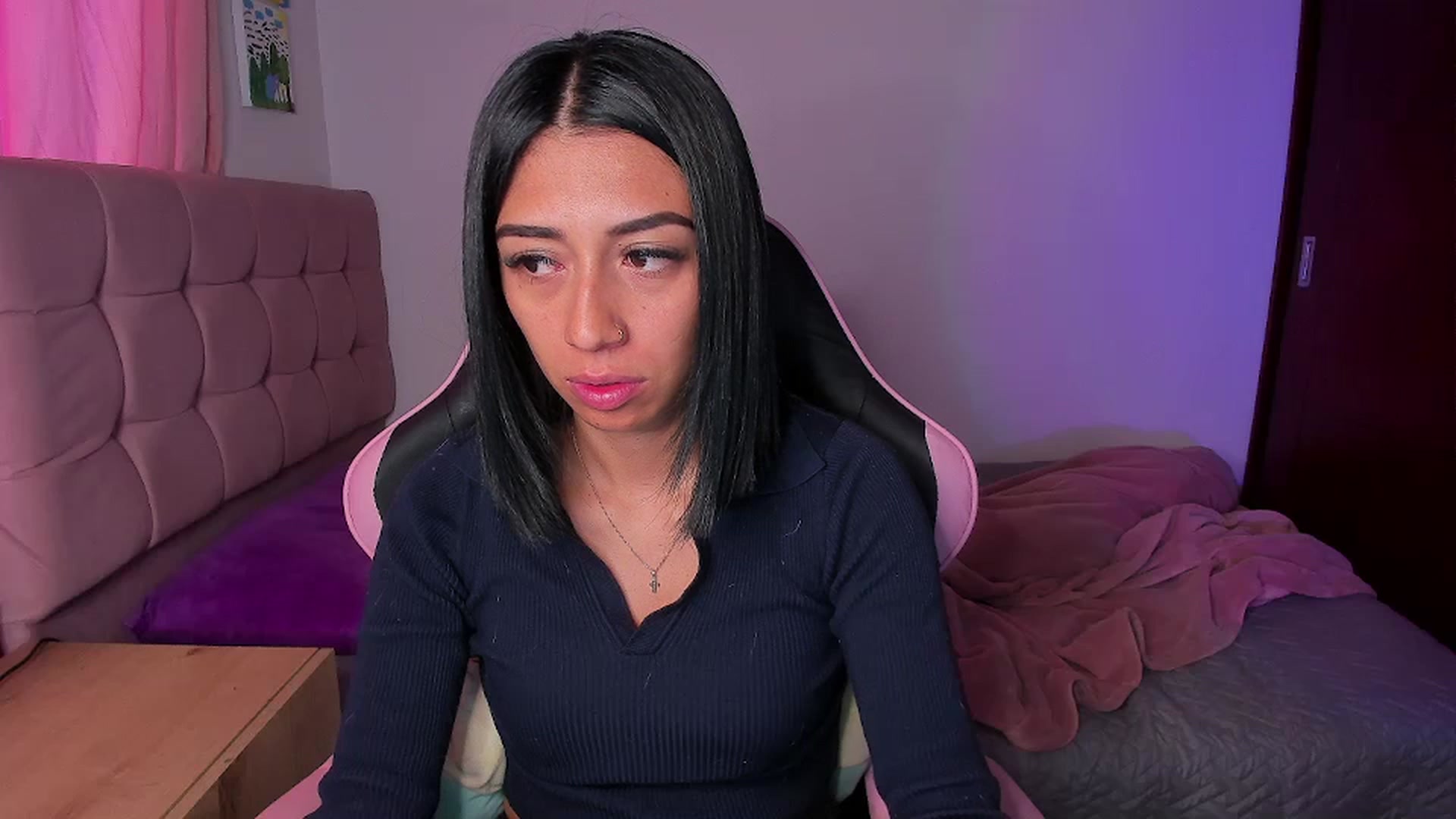 Gallery image thumbnail from lissameeow's myfreecams stream on, 04/11/2026, 12:59 image 6 of 20