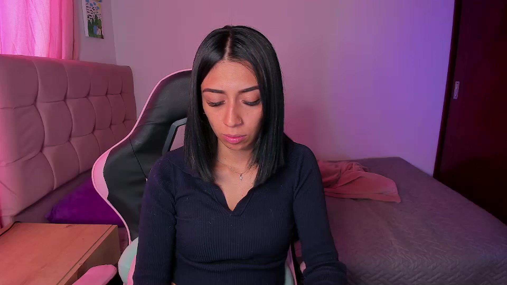 Gallery image thumbnail from lissameeow's myfreecams stream on, 04/11/2026, 12:59 image 18 of 20