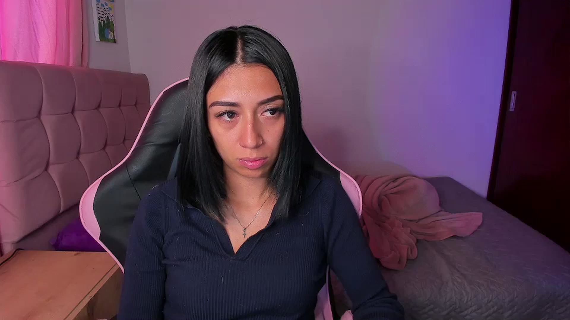Gallery image thumbnail from lissameeow's myfreecams stream on, 04/11/2026, 12:59 image 8 of 20