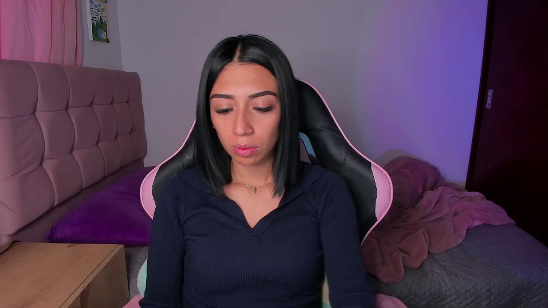 Gallery image thumbnail from lissameeow's myfreecams stream on, 04/11/2026, 12:59 image 1 of 20