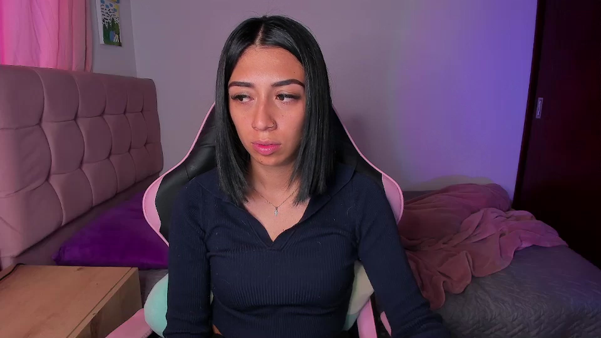 Gallery image thumbnail from lissameeow's myfreecams stream on, 04/11/2026, 12:59 image 4 of 20